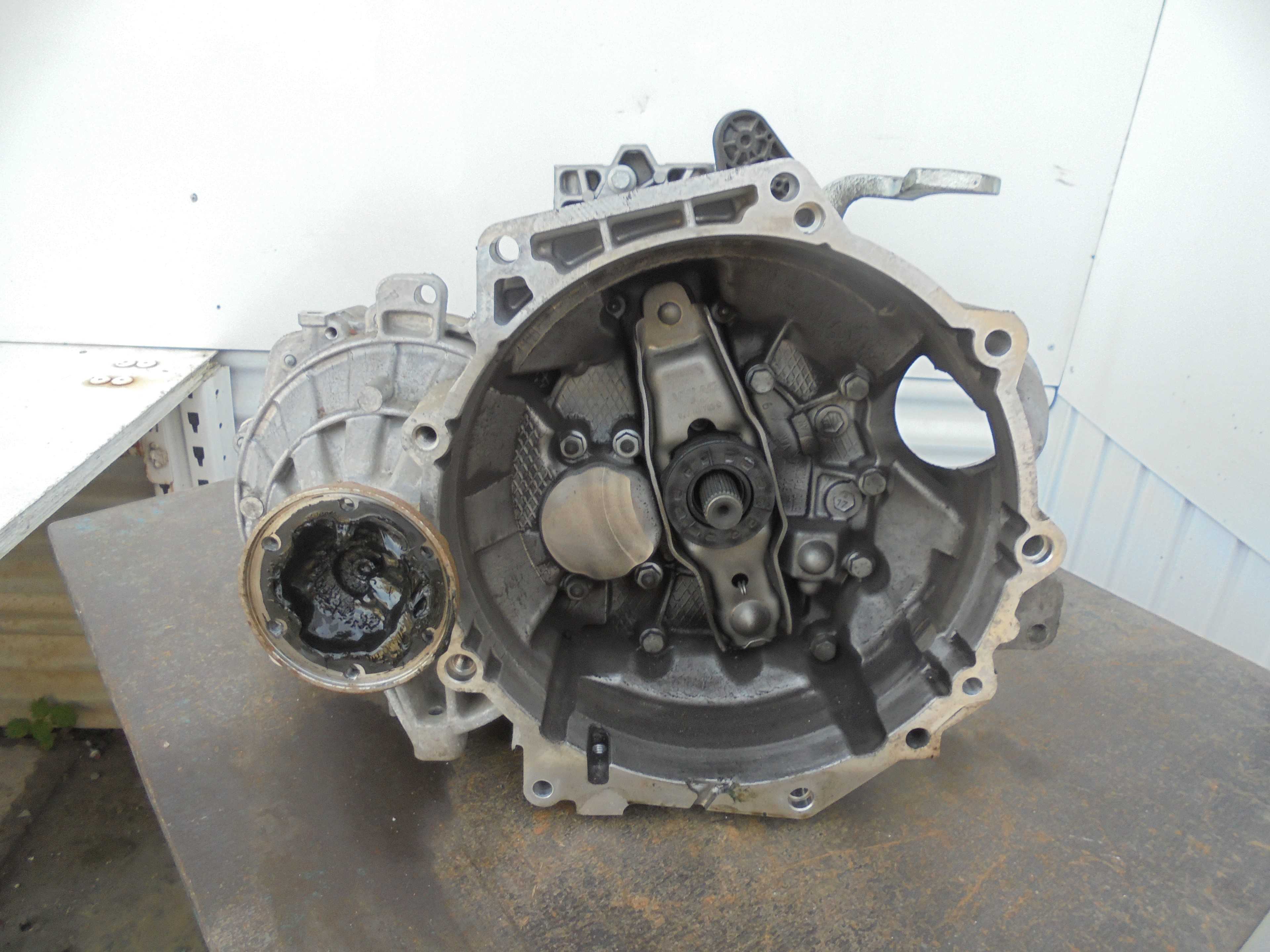 Recambio de caja cambios para skoda kamiq (nw4) active referencia OEM IAM TKQ  