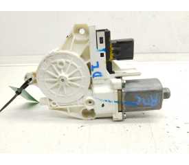 MOTOR ELEVALUNAS DELANTERO IZQUIERDO 962581100 0130822473 BOSCH