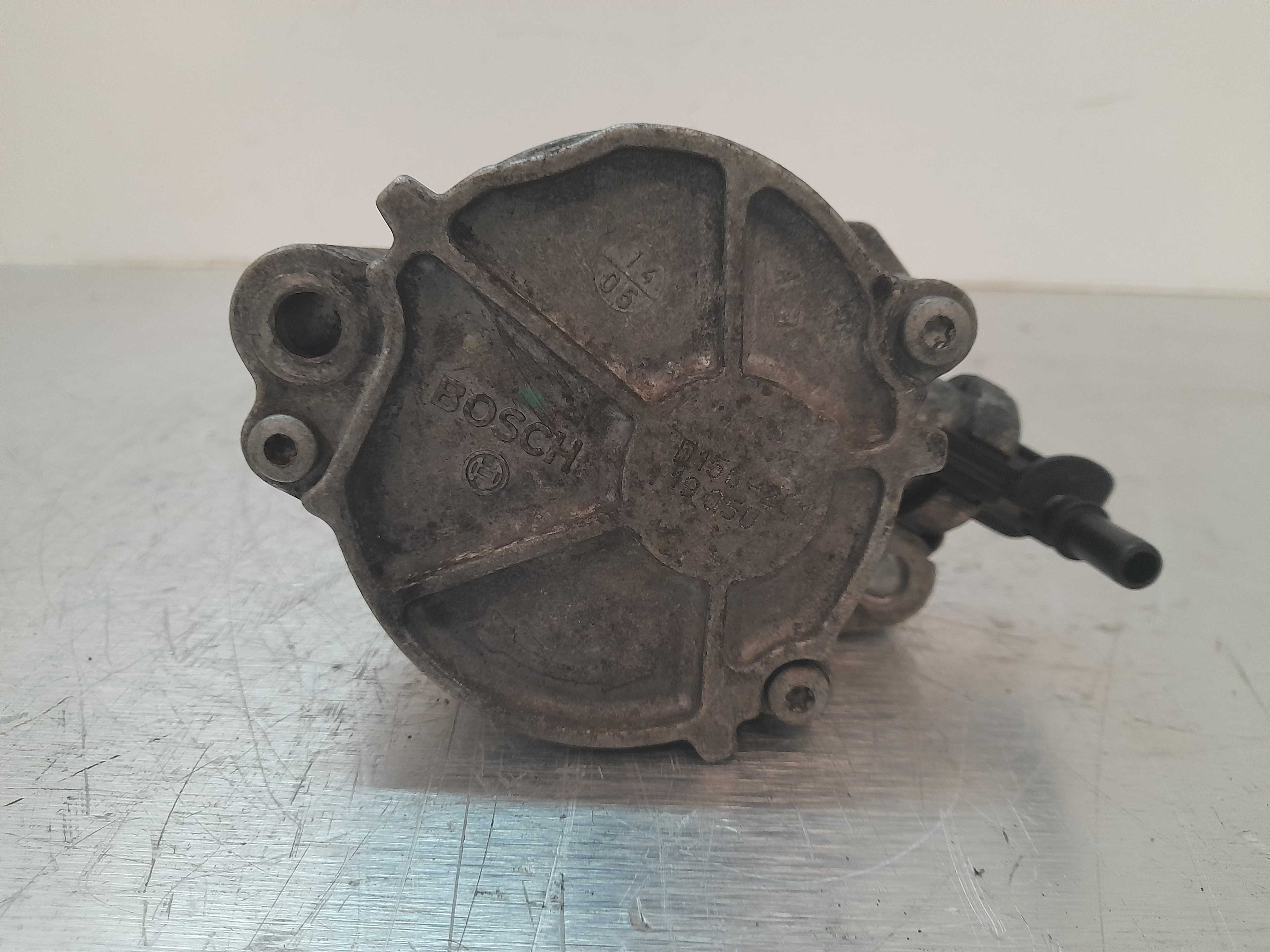 Recambio de depresor freno / bomba vacio para citroën c4 berlina collection referencia OEM IAM  BOSCH 
