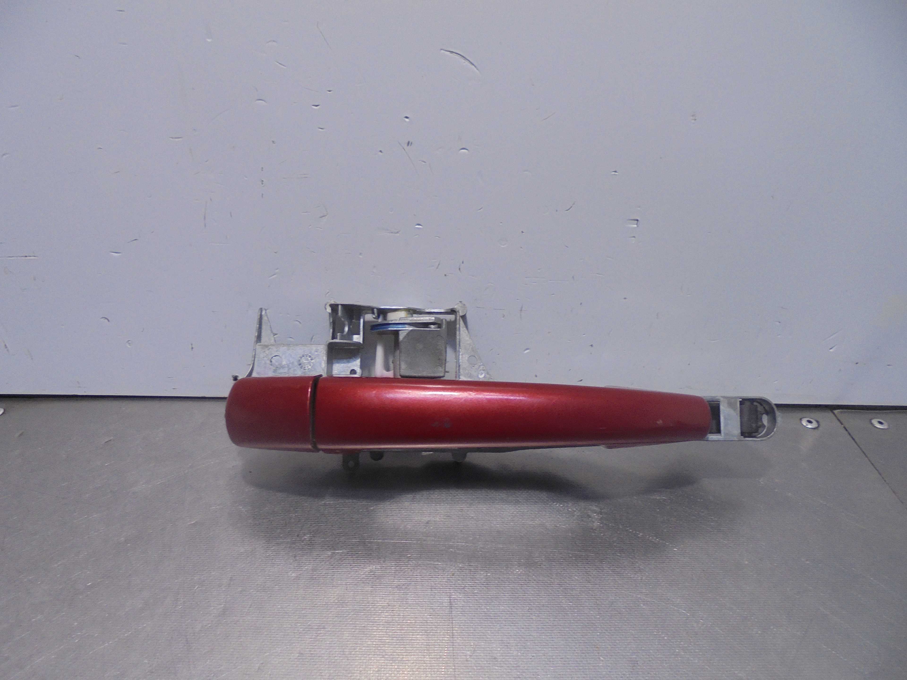 Recambio de maneta exterior delantera derecha para peugeot 208 1.6 16v hdi fap referencia OEM IAM 9680168580  