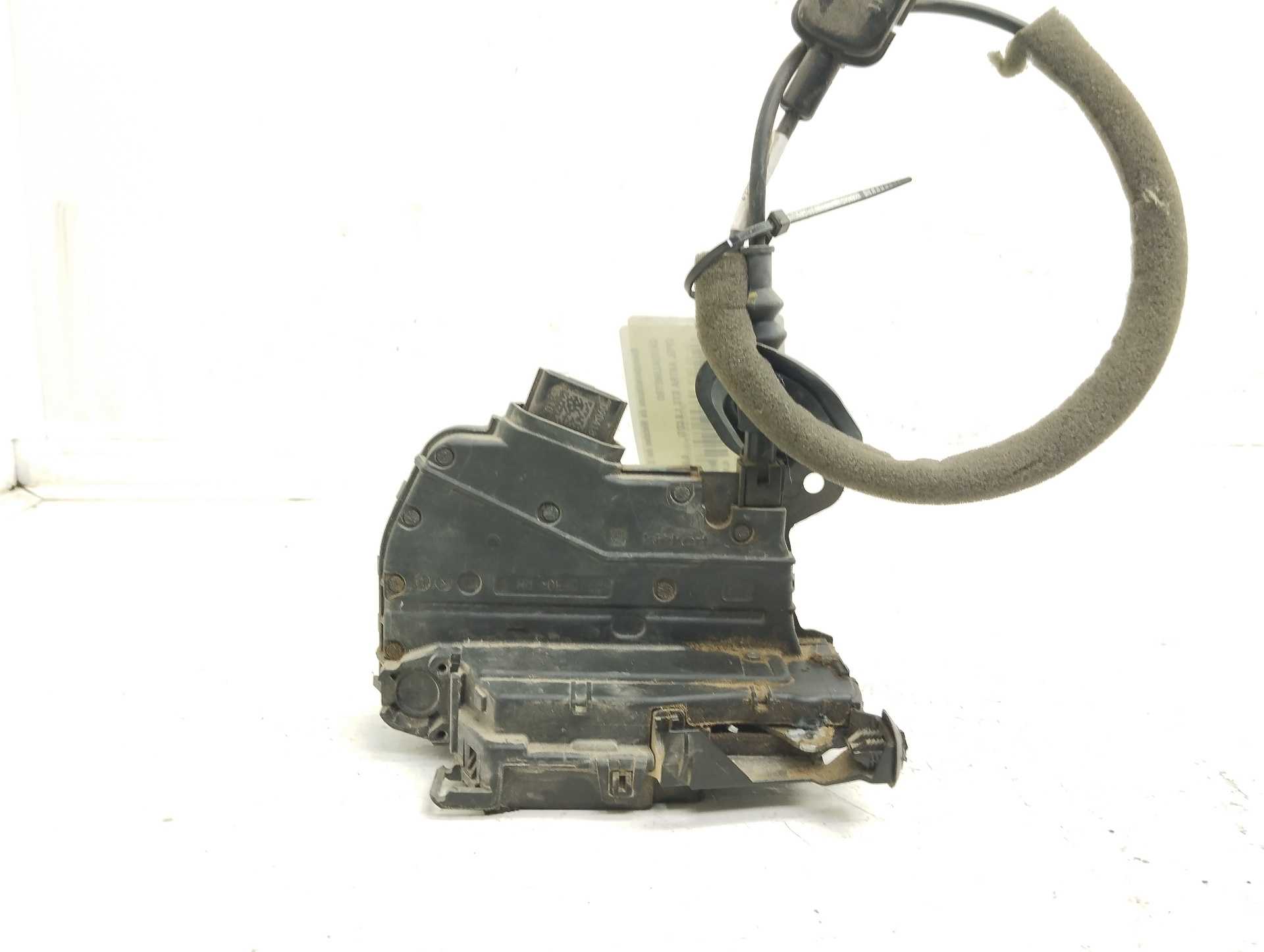 Recambio de cerradura puerta delantera derecha para renault captur life referencia OEM IAM 805022764R  