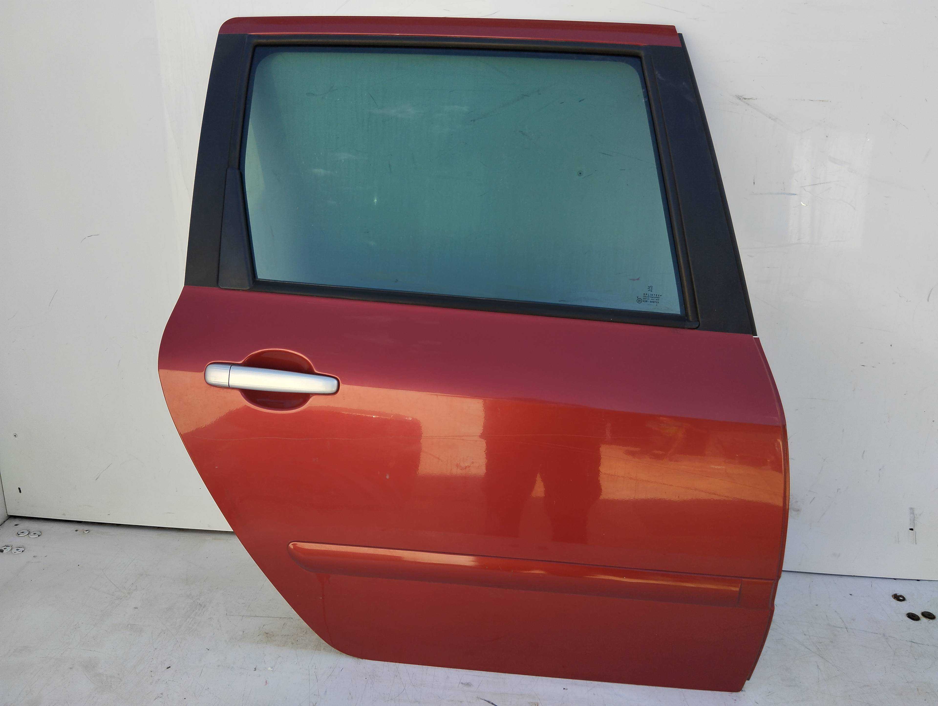 Recambio de puerta trasera derecha para peugeot 307 break / sw (s1) 2.0 hdi fap cat referencia OEM IAM   