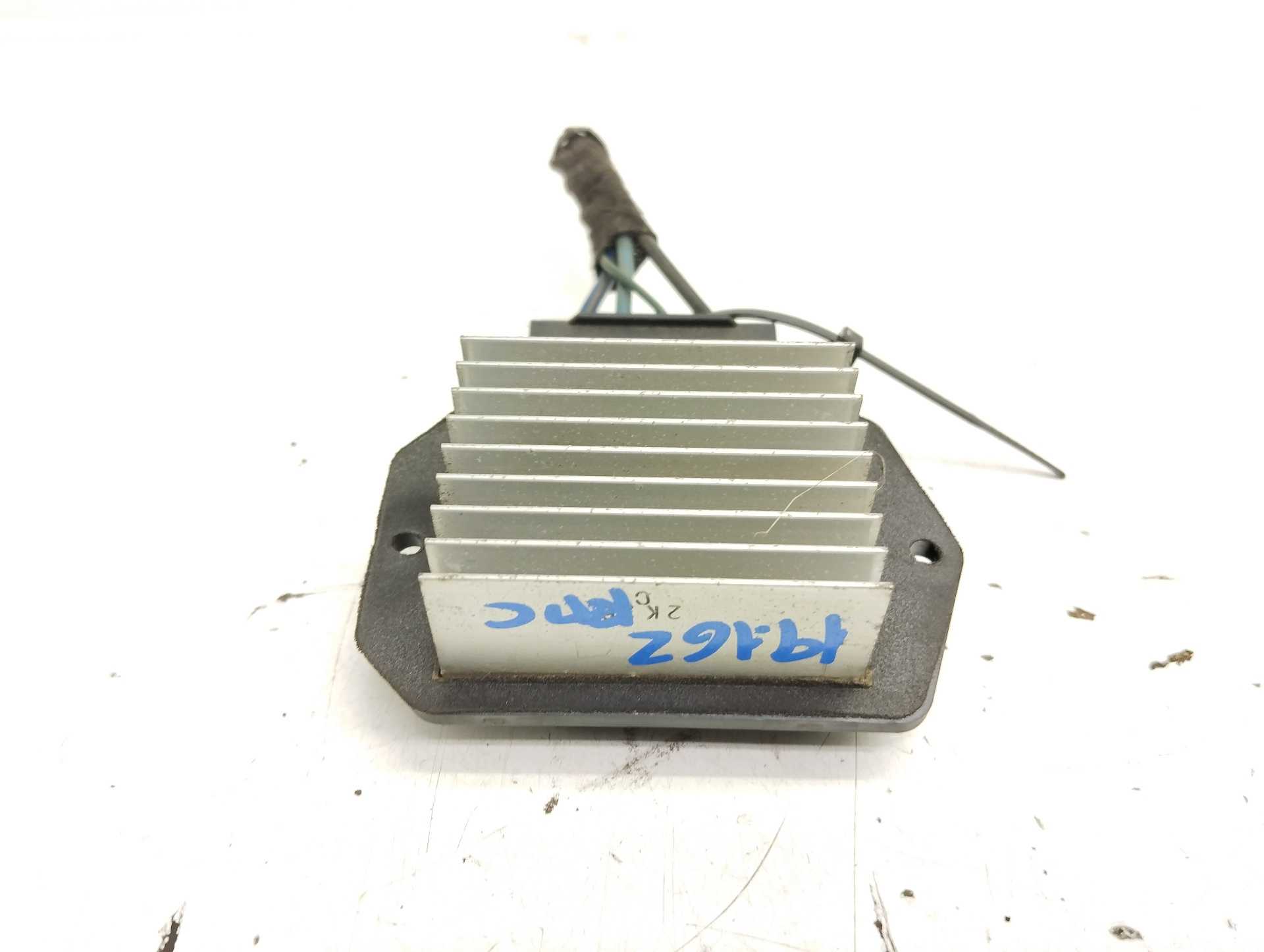 Recambio de resistencia calefaccion para dodge journey se referencia OEM IAM 4993002121 DENSO 