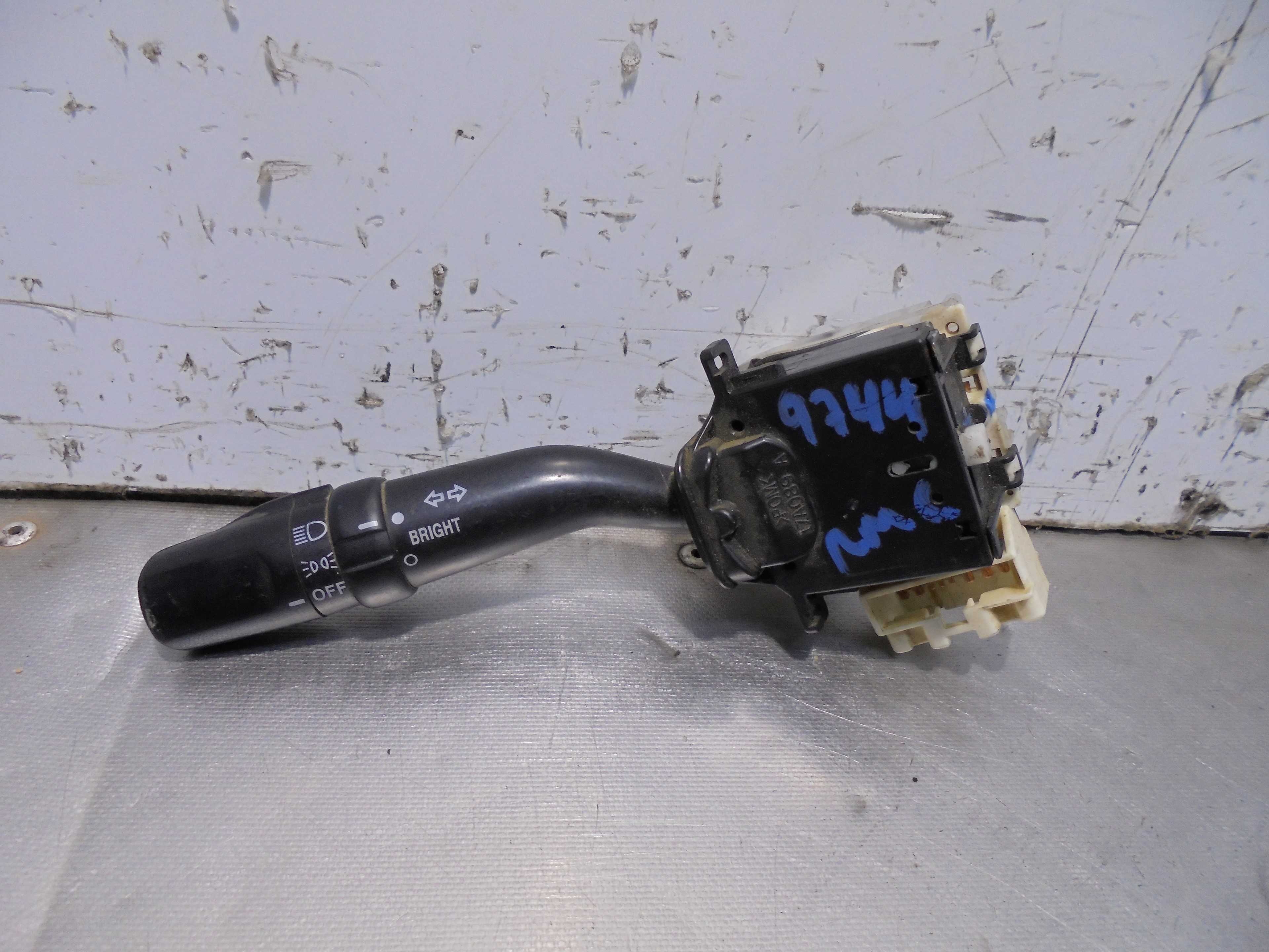 Recambio de mando intermitentes para subaru forester s11 (sg) 2.0 referencia OEM IAM 17A089A  