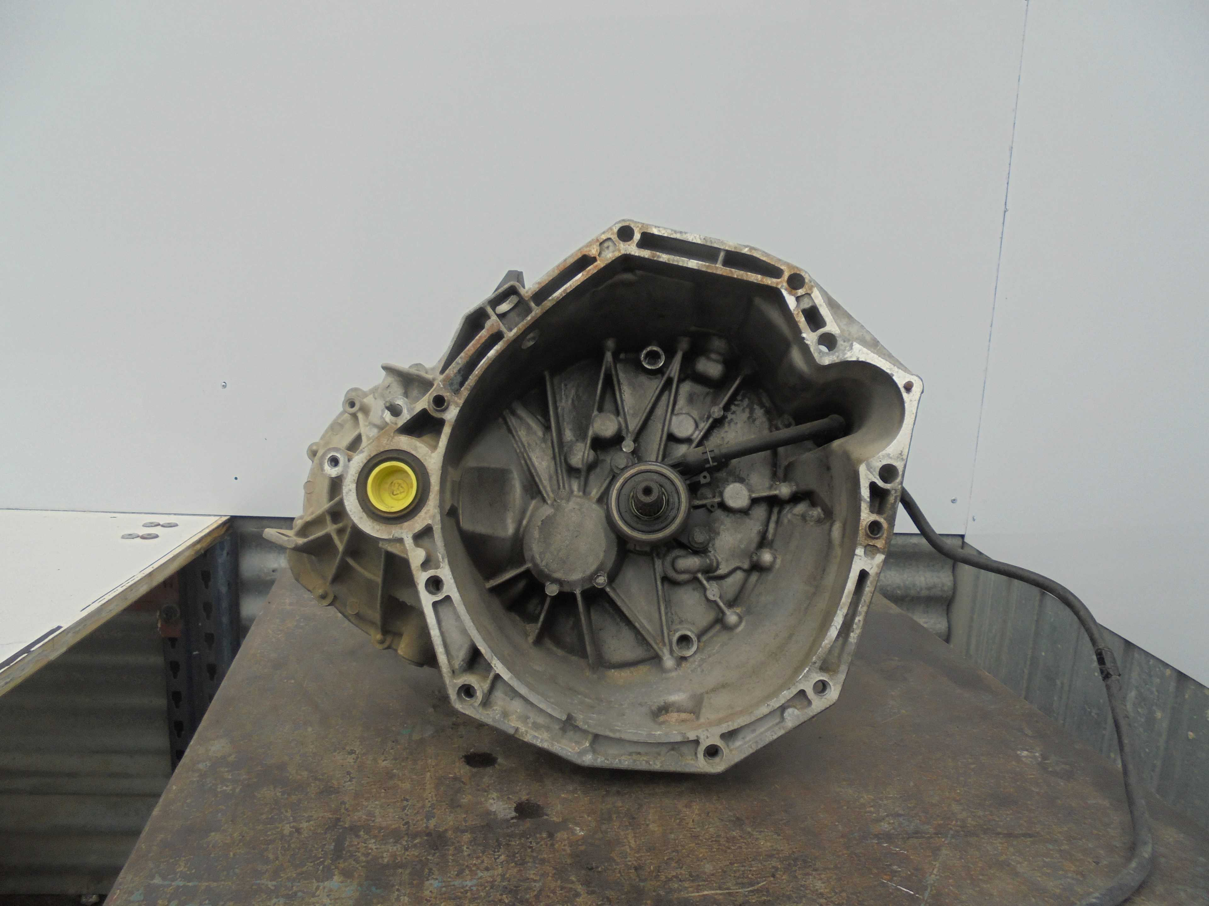 Recambio de caja cambios para renault megane iii berlina 5 p dynamique referencia OEM IAM TL4K9S2  
