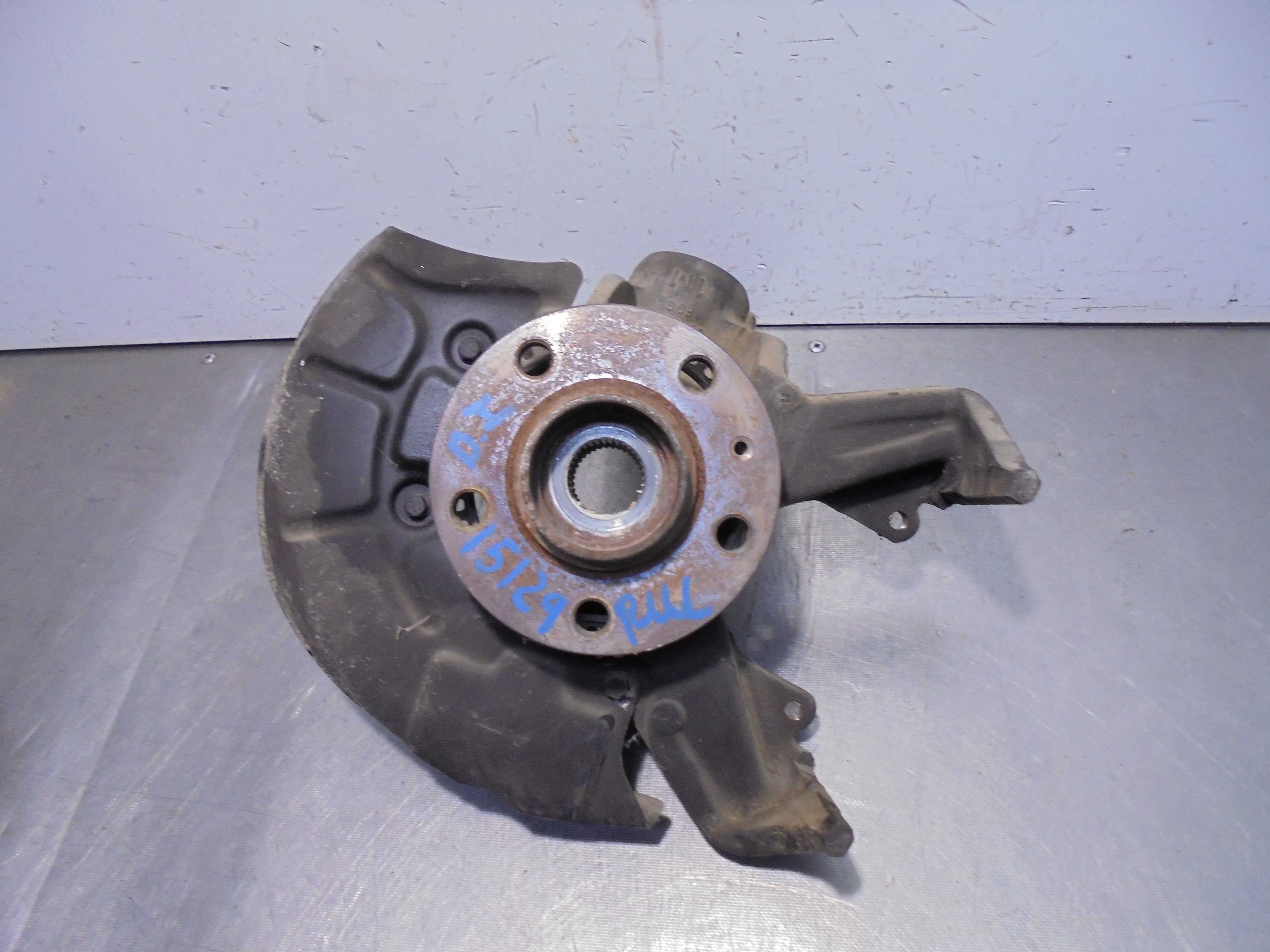 Recambio de mangueta delantera derecha para audi a3 (8l) 1.9 tdi ambiente referencia OEM IAM 1J0256  