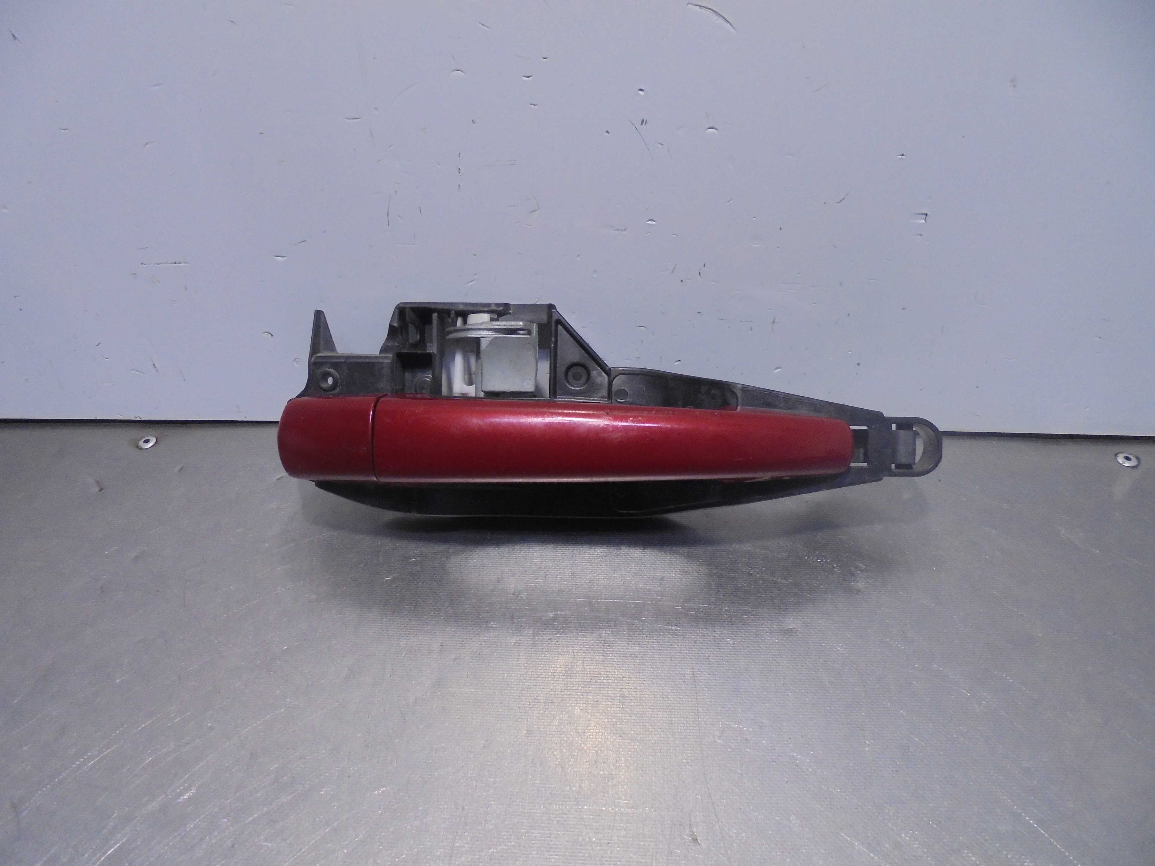 Recambio de maneta exterior trasera derecha para peugeot 208 1.6 16v hdi fap referencia OEM IAM 9672961080  
