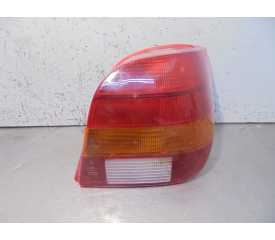 PILOTO TRASERO DERECHO 89FG13A602 