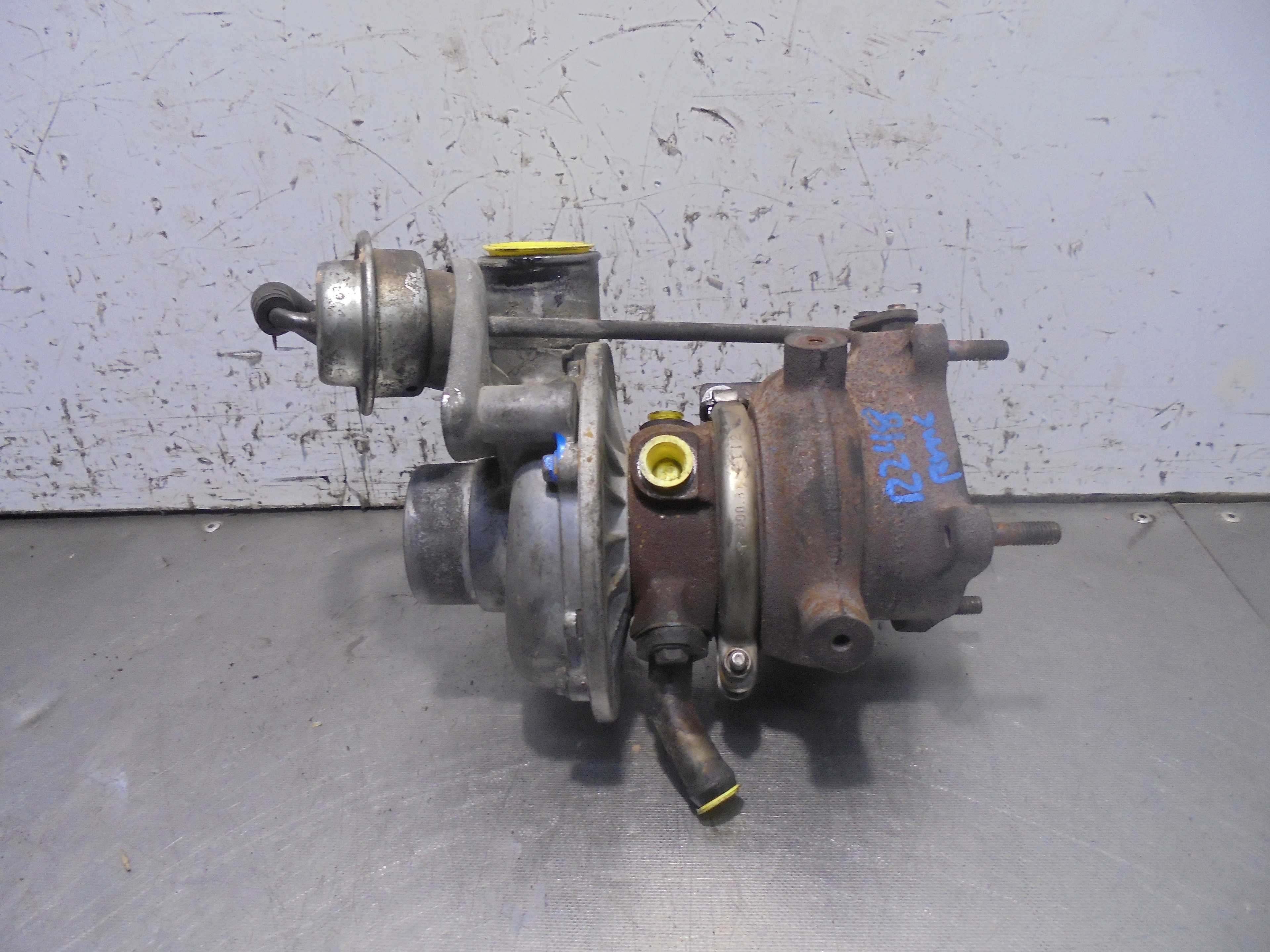 Recambio de turbocompresor para kia carnival ii 2.9 cdri ex referencia OEM IAM 282004X300  