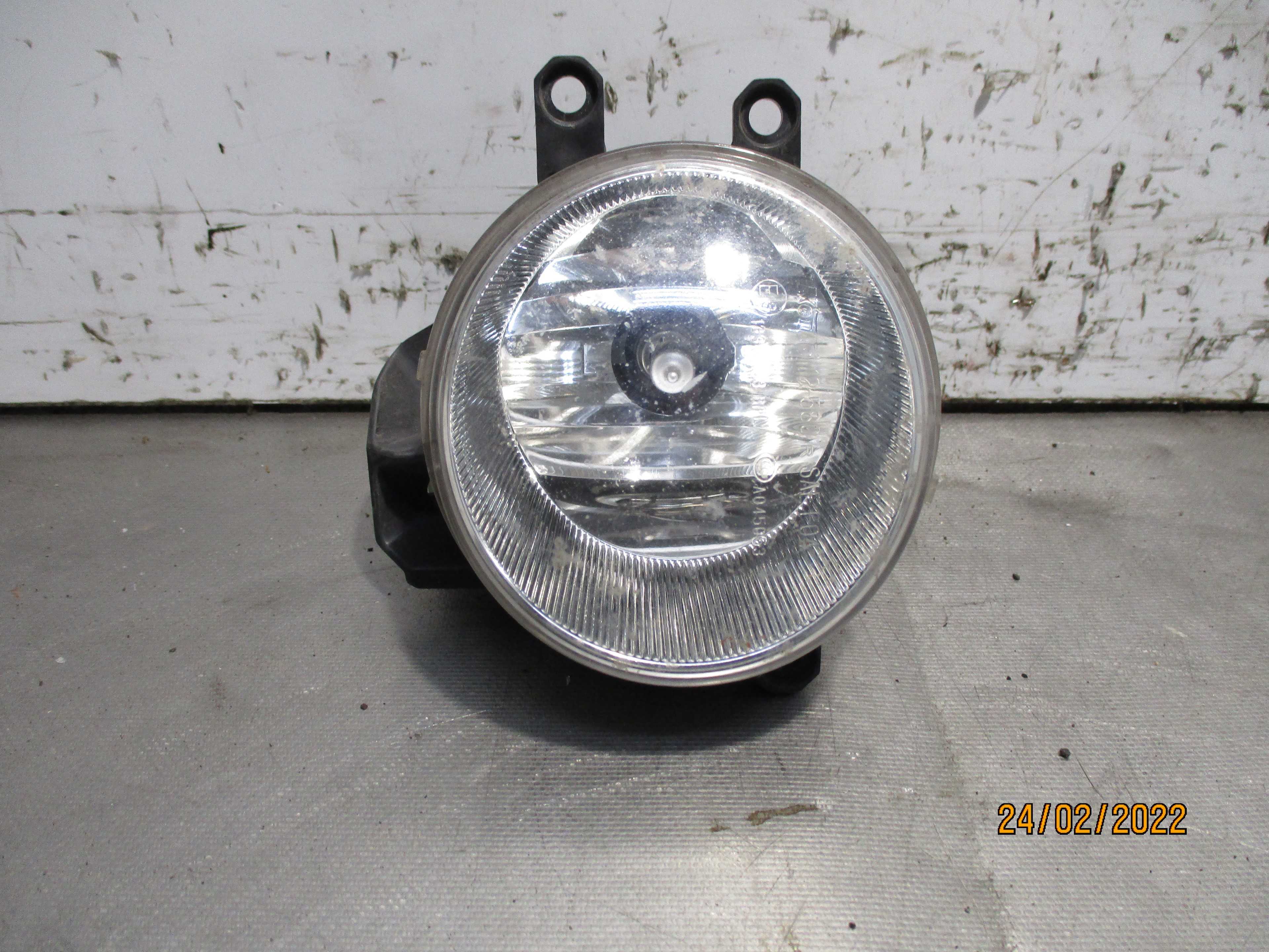 Recambio de faro antiniebla derecho para peugeot 306 berlina 3/4/5 puertas (s2) xt referencia OEM IAM   