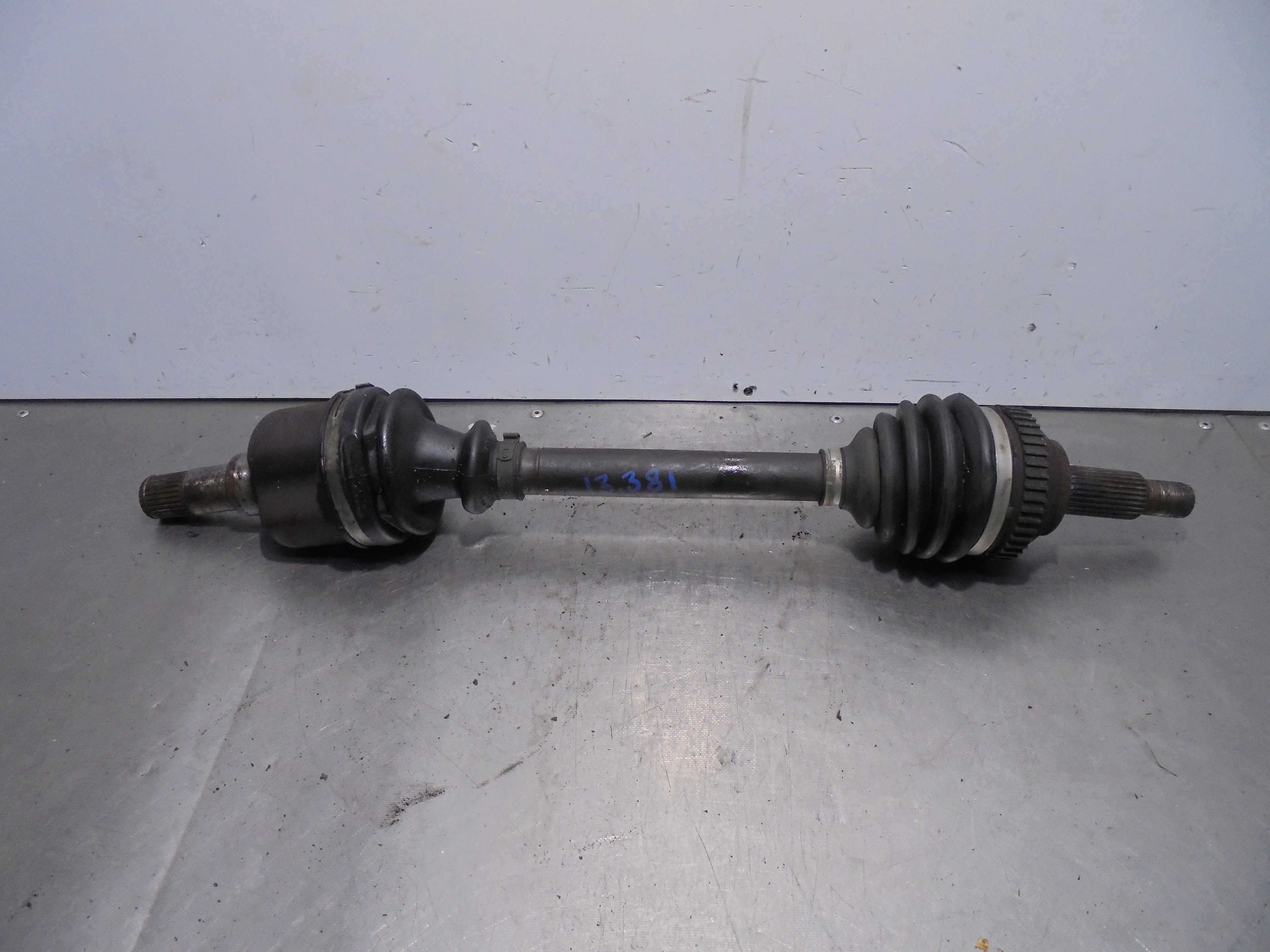 Recambio de transmision delantera izquierda para ford mondeo berlina (gd) ambiente referencia OEM IAM   