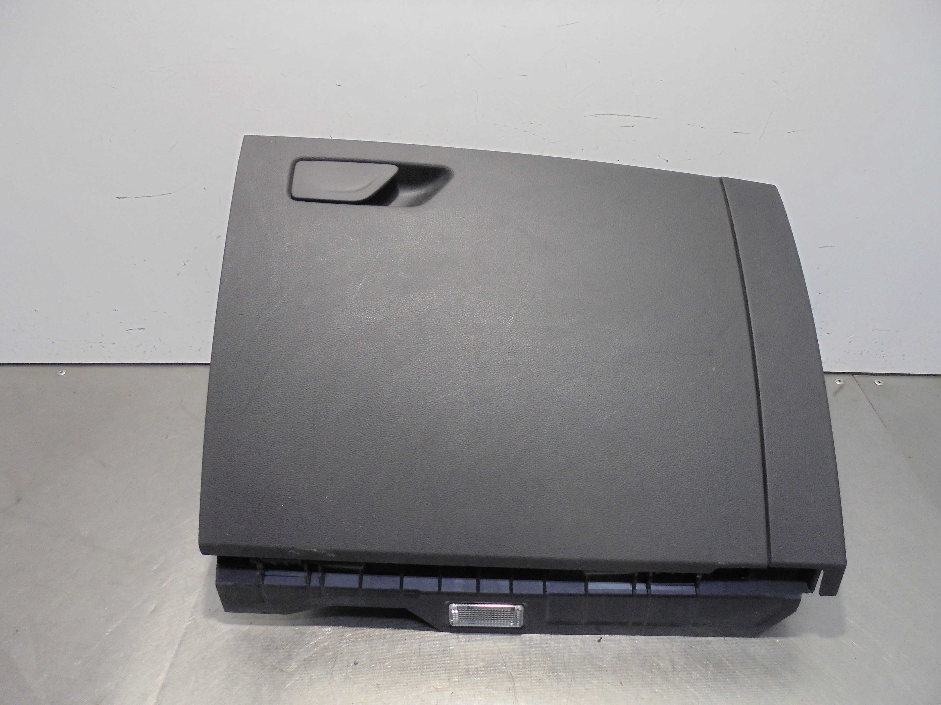 Recambio de guantera para skoda kamiq (nw4) active referencia OEM IAM 655857097C  