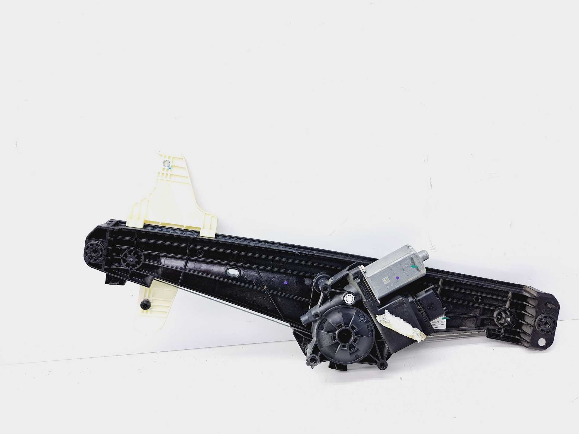 Recambio de elevalunas trasero derecho para peugeot 3008 active referencia OEM IAM 9810488480  