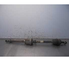 Recambio de transmision delantera derecha para renault scenic ii authentique referencia OEM IAM 8200472158  