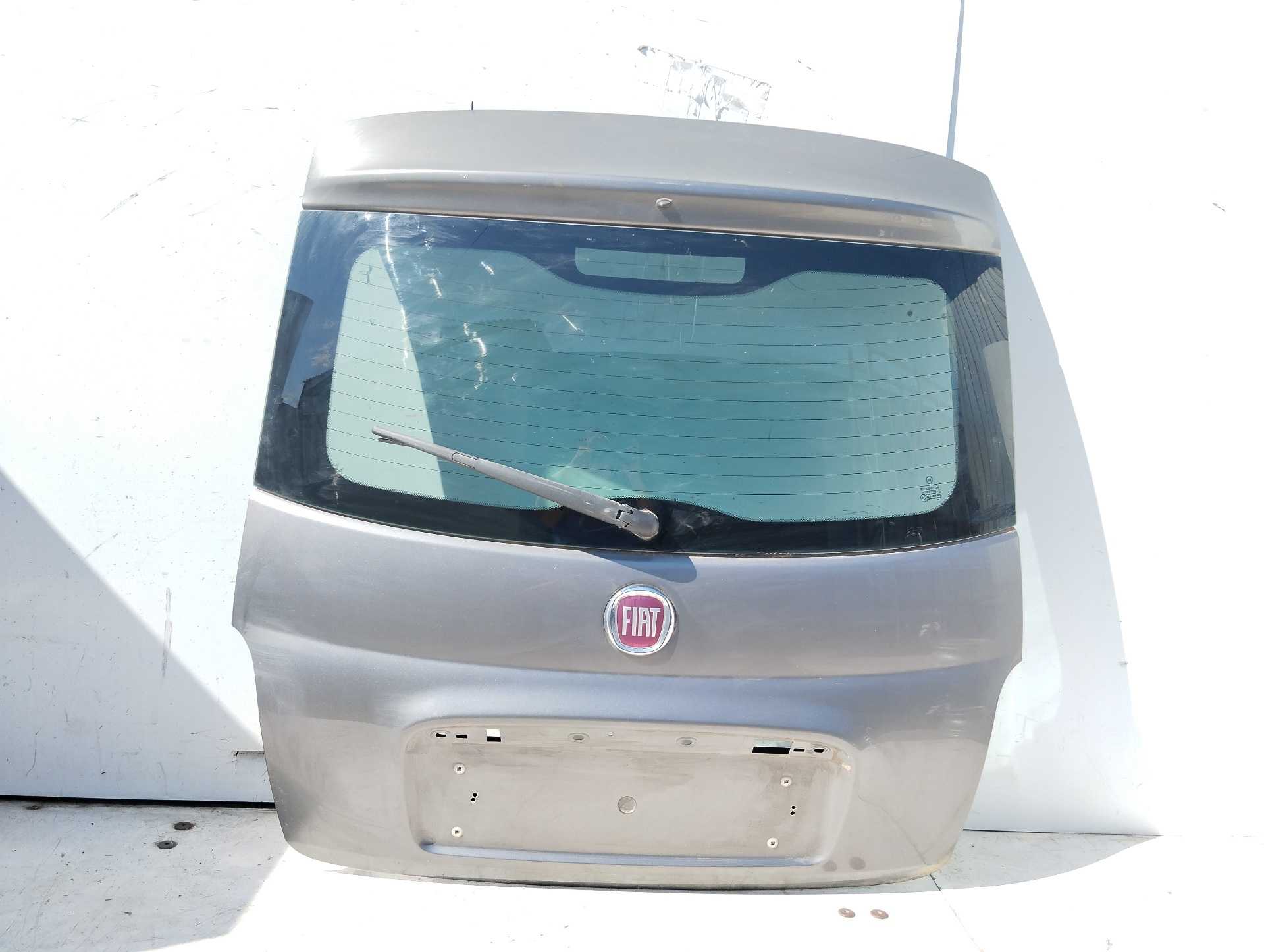 Recambio de porton trasero para fiat nuova 500 (150) blackjack referencia OEM IAM  52056198 0000052056198