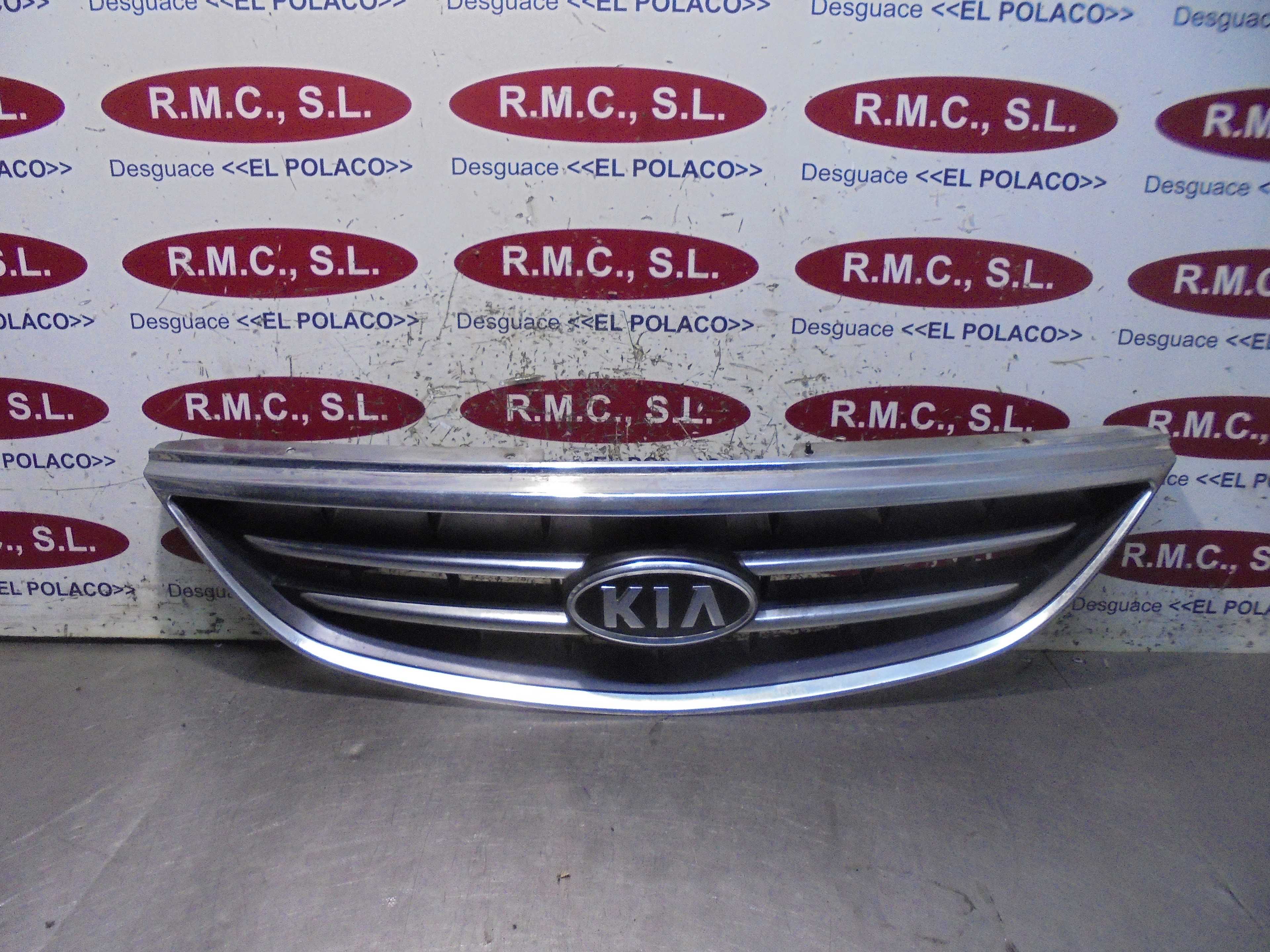 Recambio de rejilla delantera para kia carens 2.0 crdi ex monovolumen referencia OEM IAM   