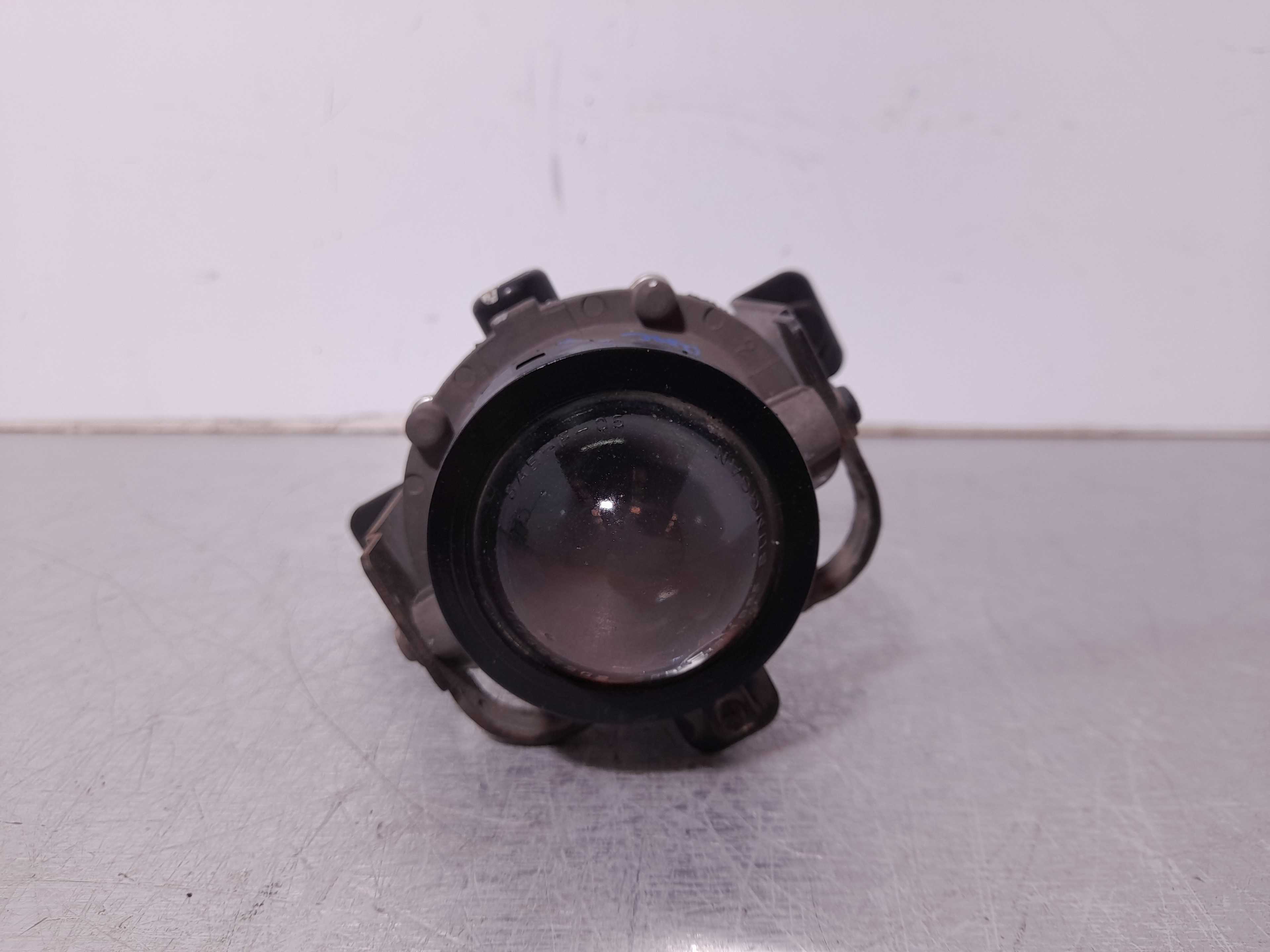 Recambio de faro antiniebla derecho para chevrolet epica 2.0 diesel cat referencia OEM IAM   