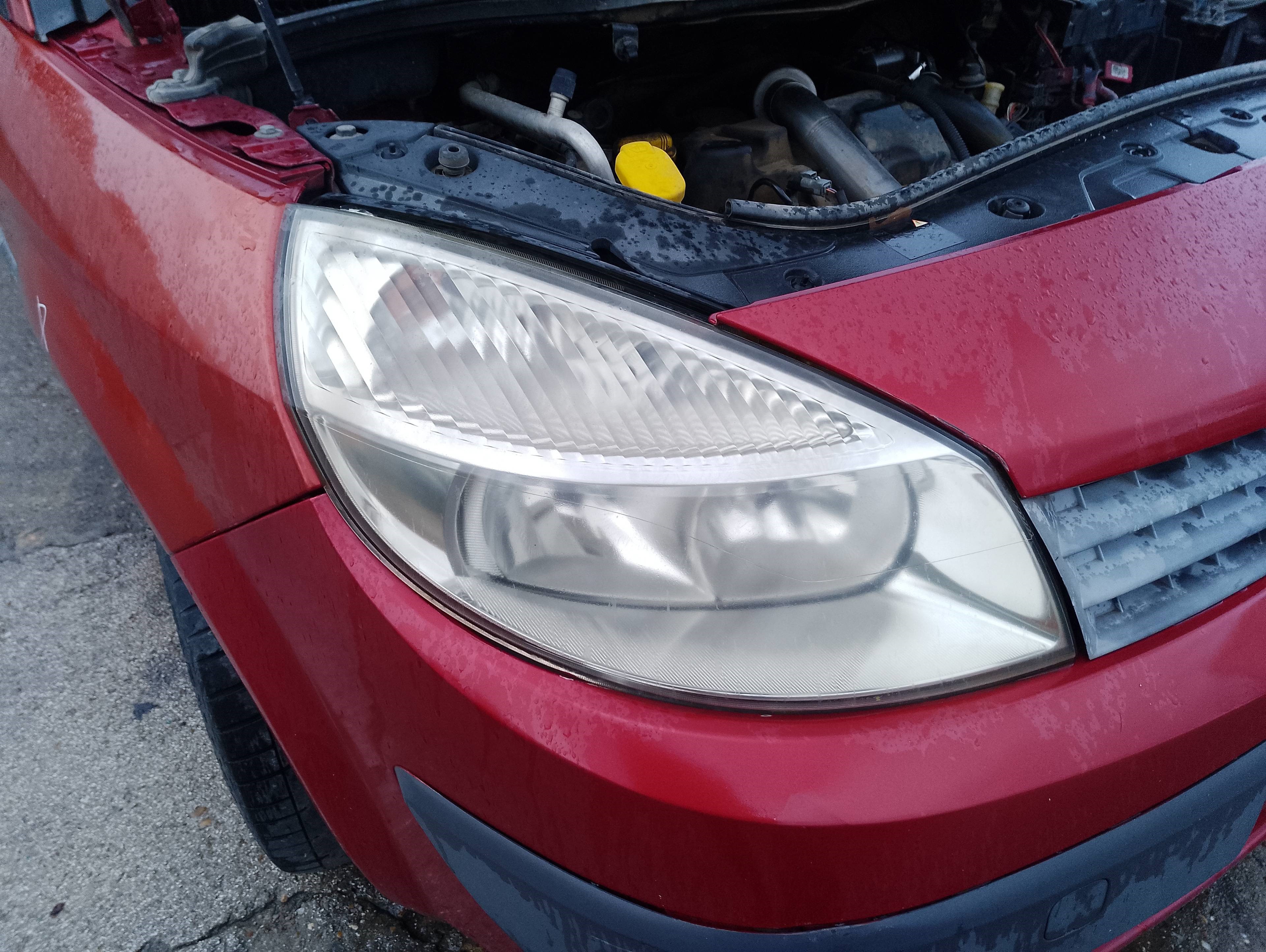 Recambio de faro derecho para renault scenic ii 1.5 dci diesel referencia OEM IAM   
