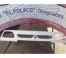 REJILLA DELANTERA 