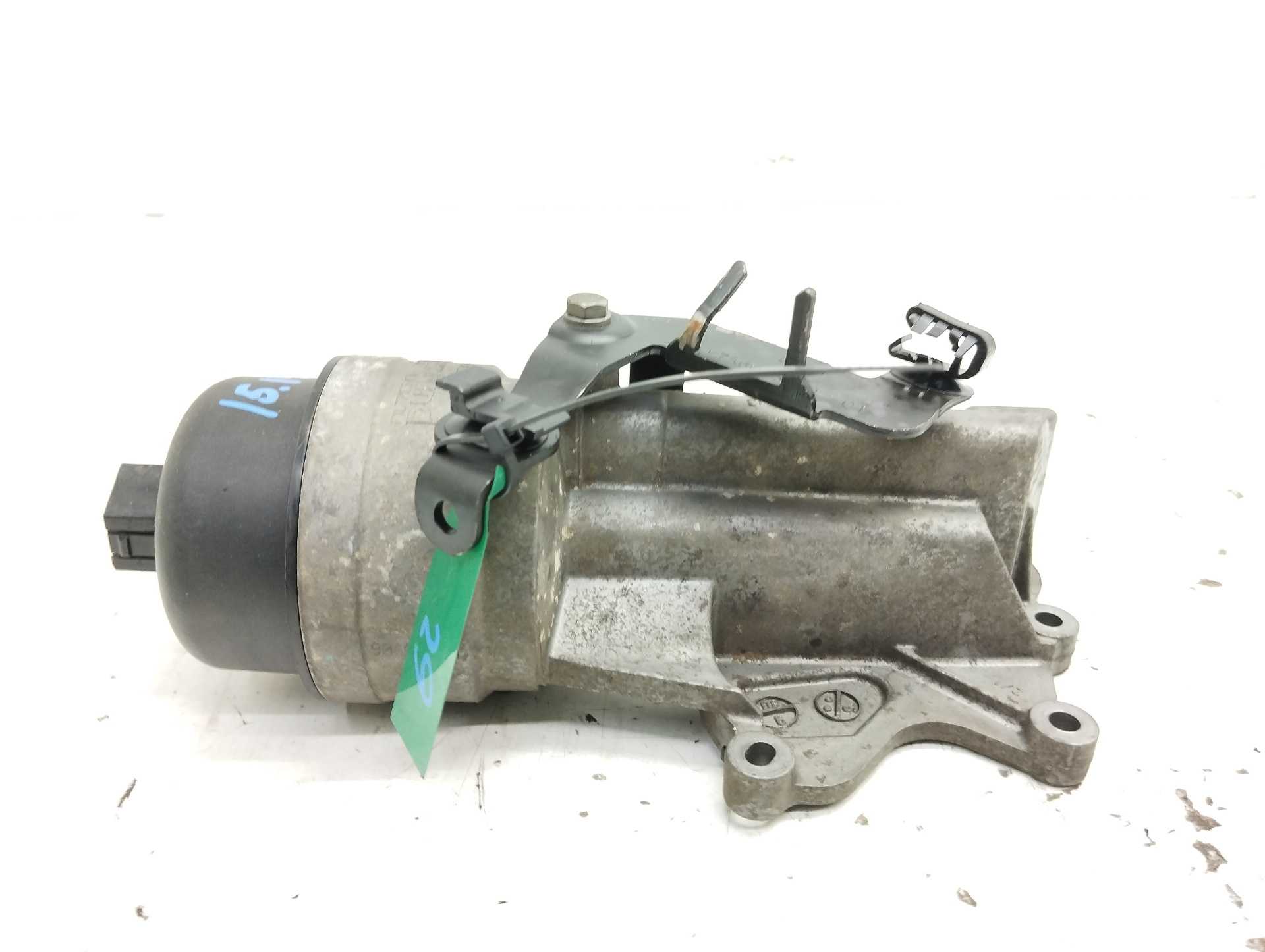 Recambio de soporte filtro aceite para peugeot 208 allure referencia OEM IAM V756613680  