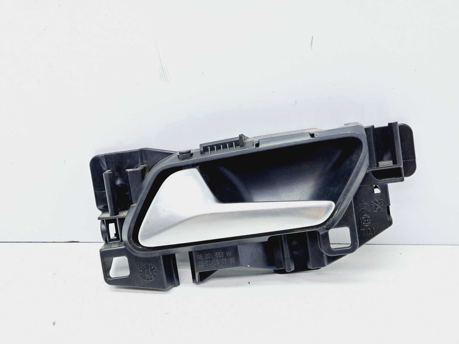 Recambio de maneta interior delantera izquierda para peugeot 3008 active referencia OEM IAM   