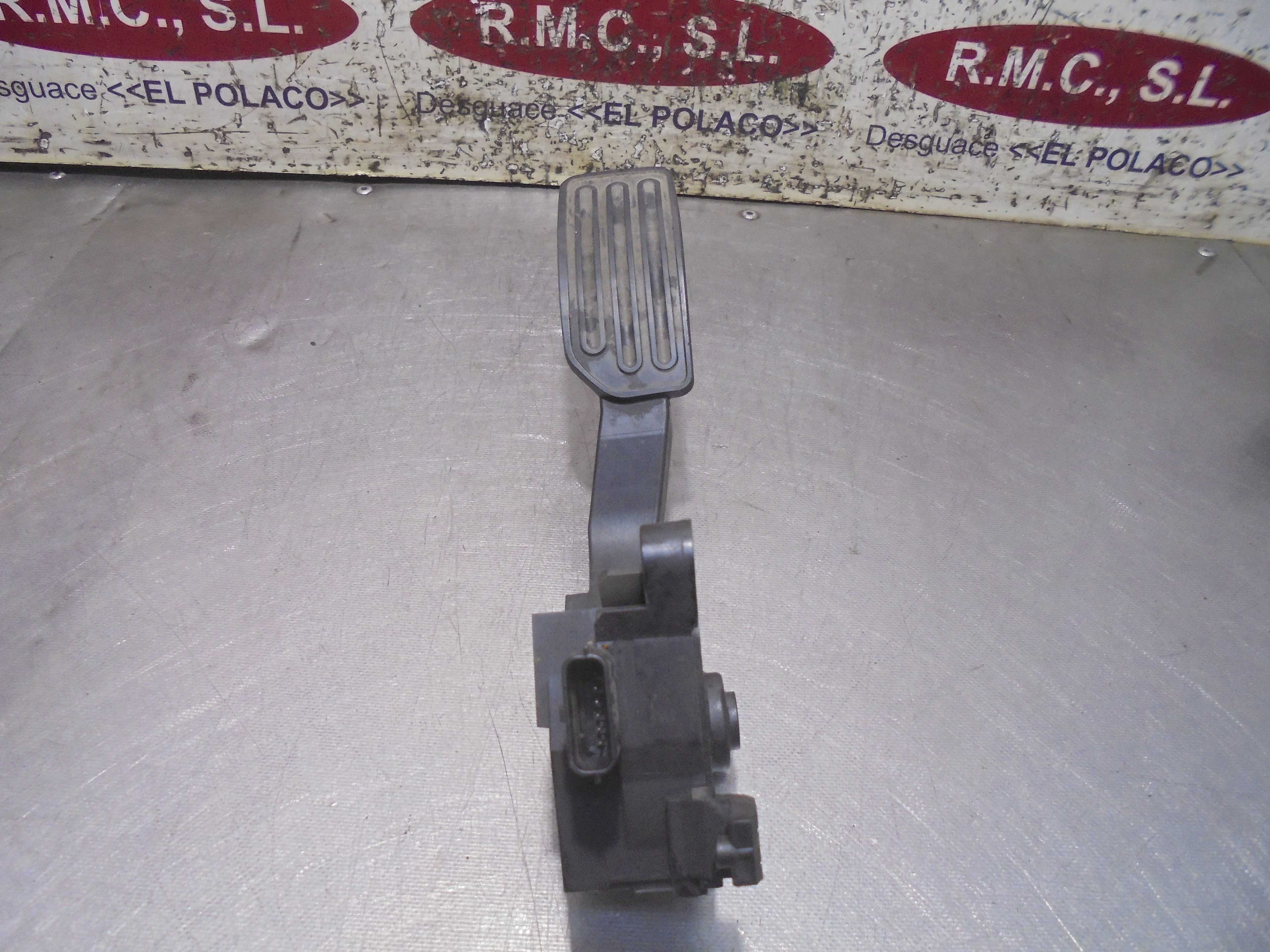 Recambio de potenciometro pedal para nissan juke (f15) acenta referencia OEM IAM   
