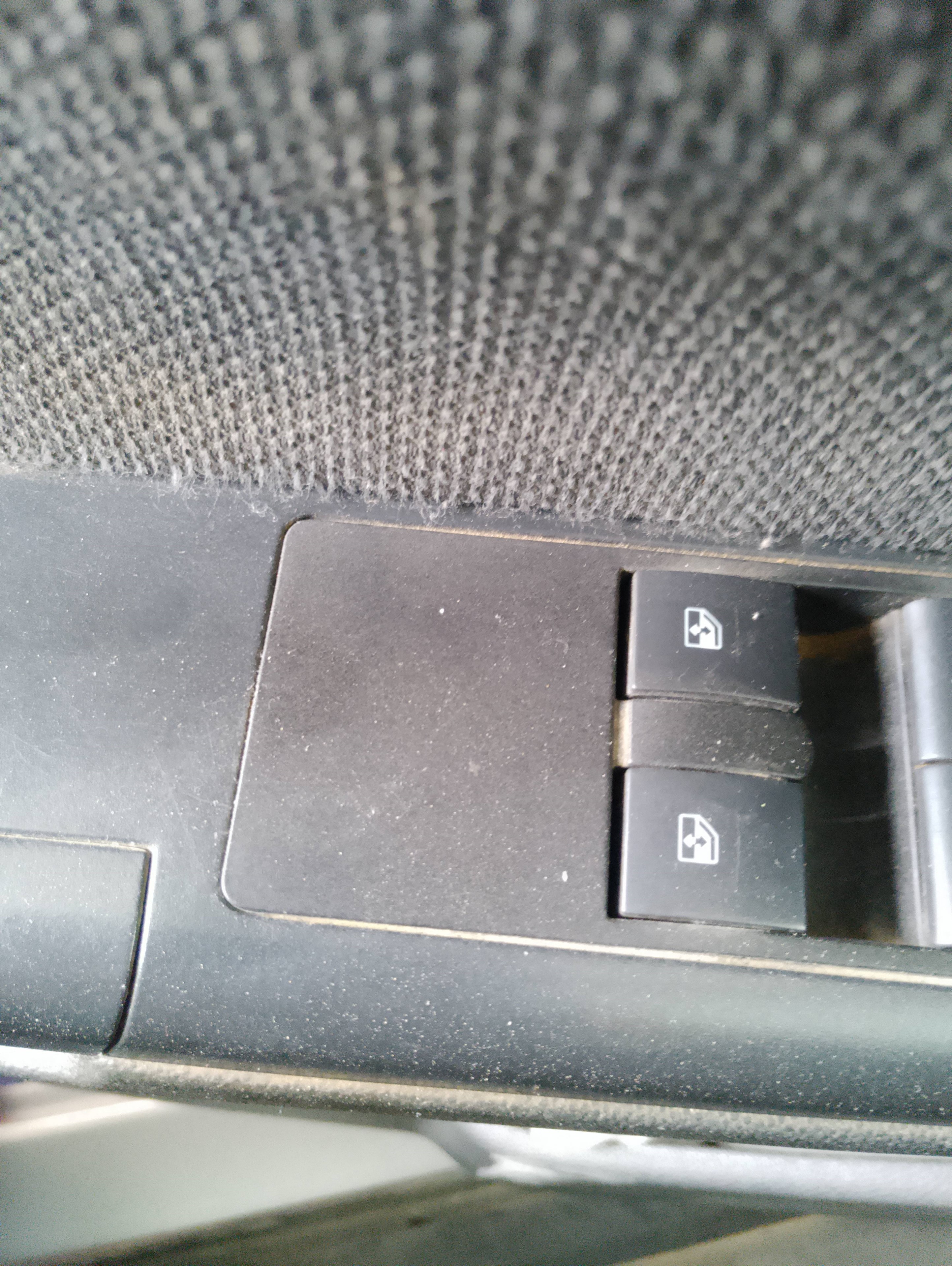 Recambio de mando elevalunas delantero izquierdo para opel astra h berlina cosmo referencia OEM IAM   