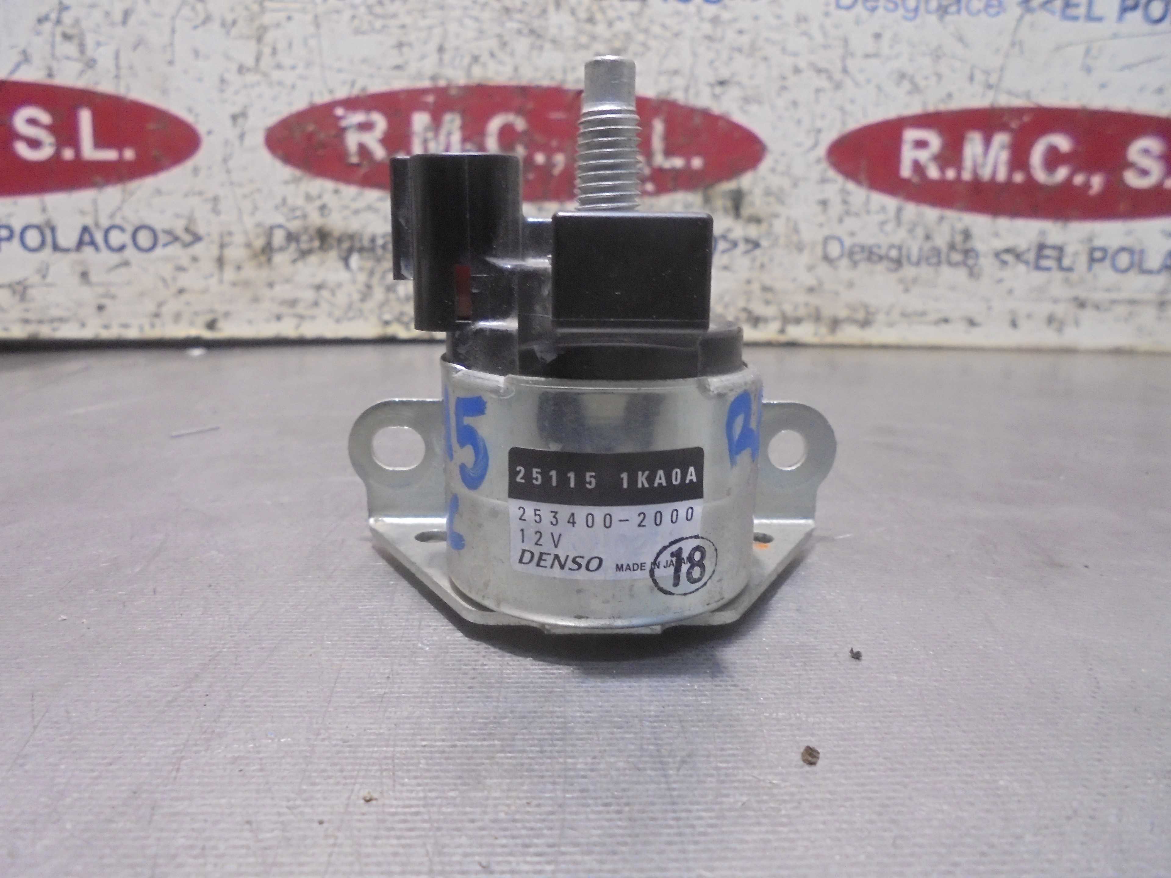 Recambio de rele para nissan juke (f15) acenta referencia OEM IAM 251151KA0A  
