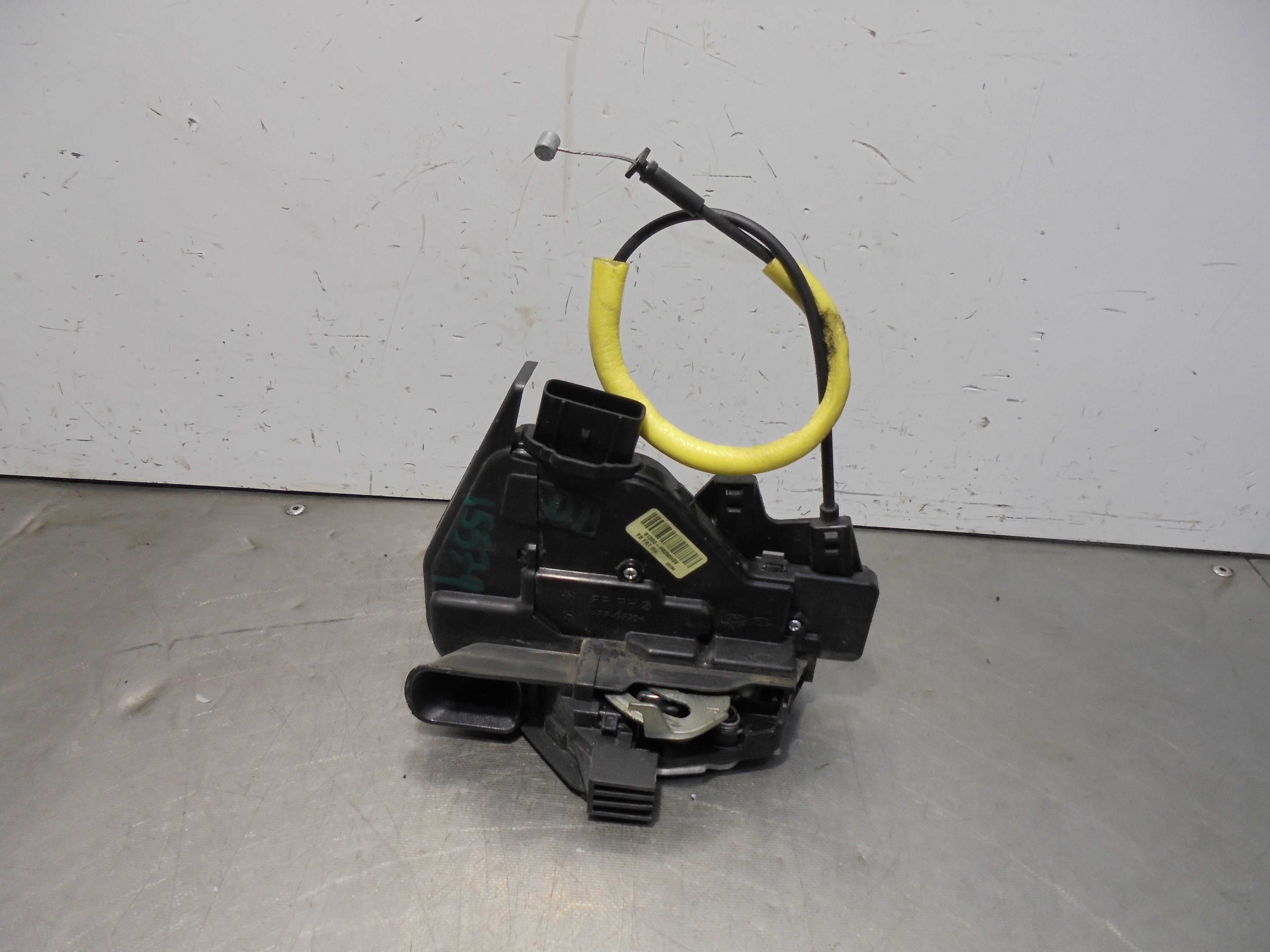 Recambio de cerradura puerta delantera derecha para kia rio (yb) attract referencia OEM IAM 813B0H8250HBV ELECTRICA 5 PUERTA 