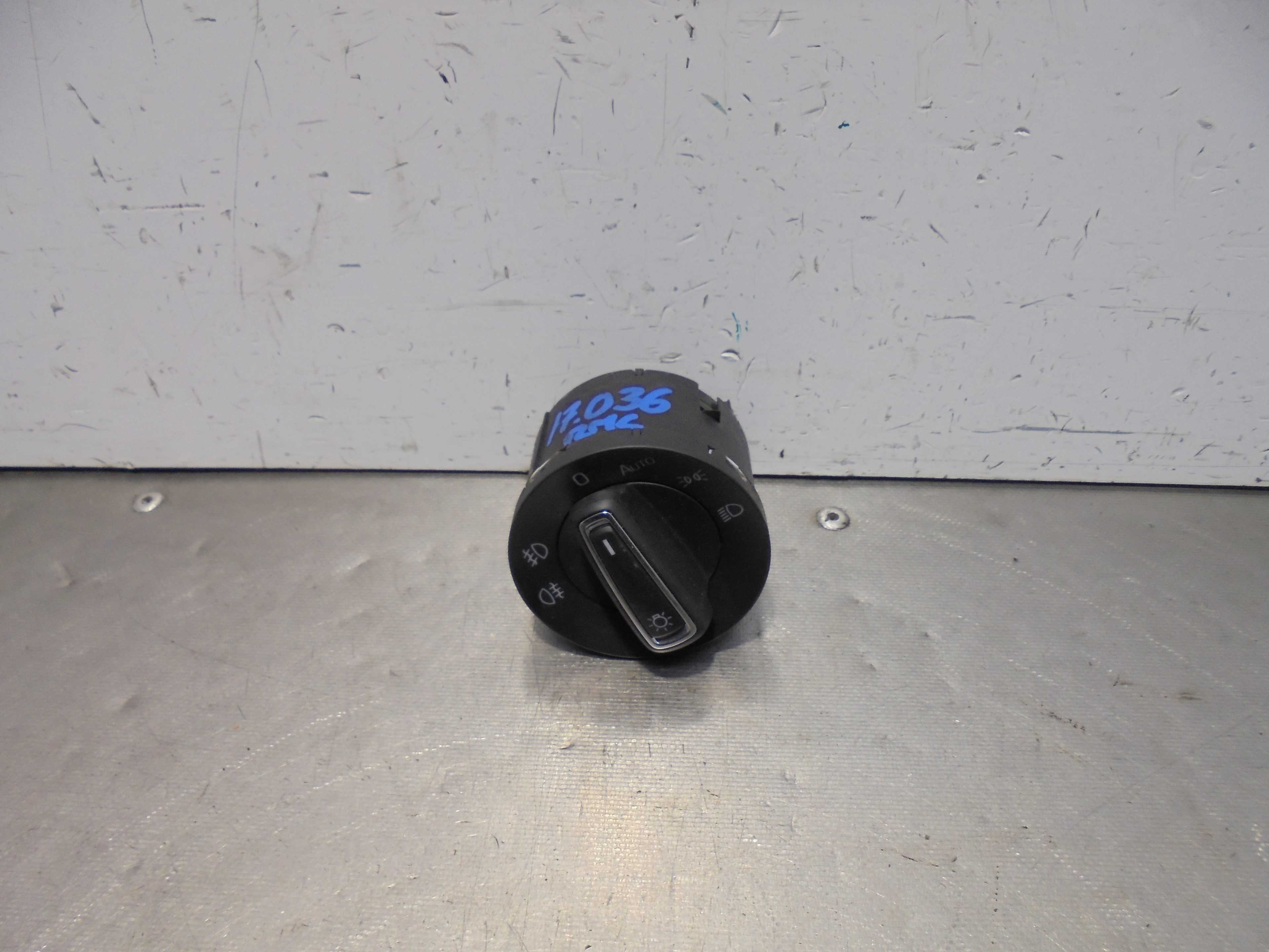 Recambio de mando luces para skoda kamiq (nw4) active referencia OEM IAM 3V0941431  