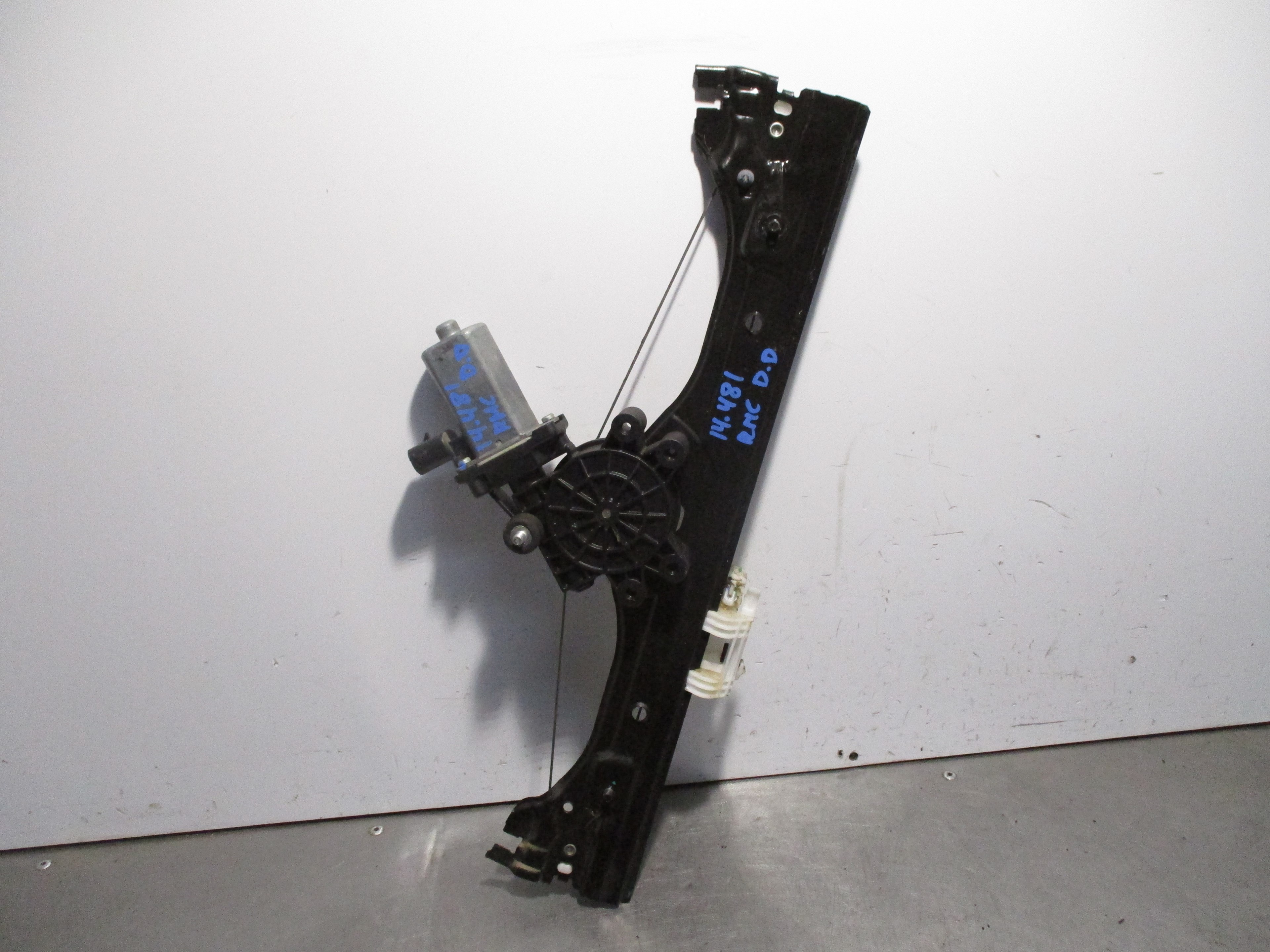 Recambio de elevalunas delantero derecho para fiat nuova 500 (150) blackjack referencia OEM IAM 52089869 ELECTRICO 3 PUERTAS 