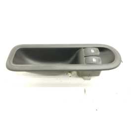 MANDO ELEVALUNAS DELANTERO IZQUIERDO 8200356513 