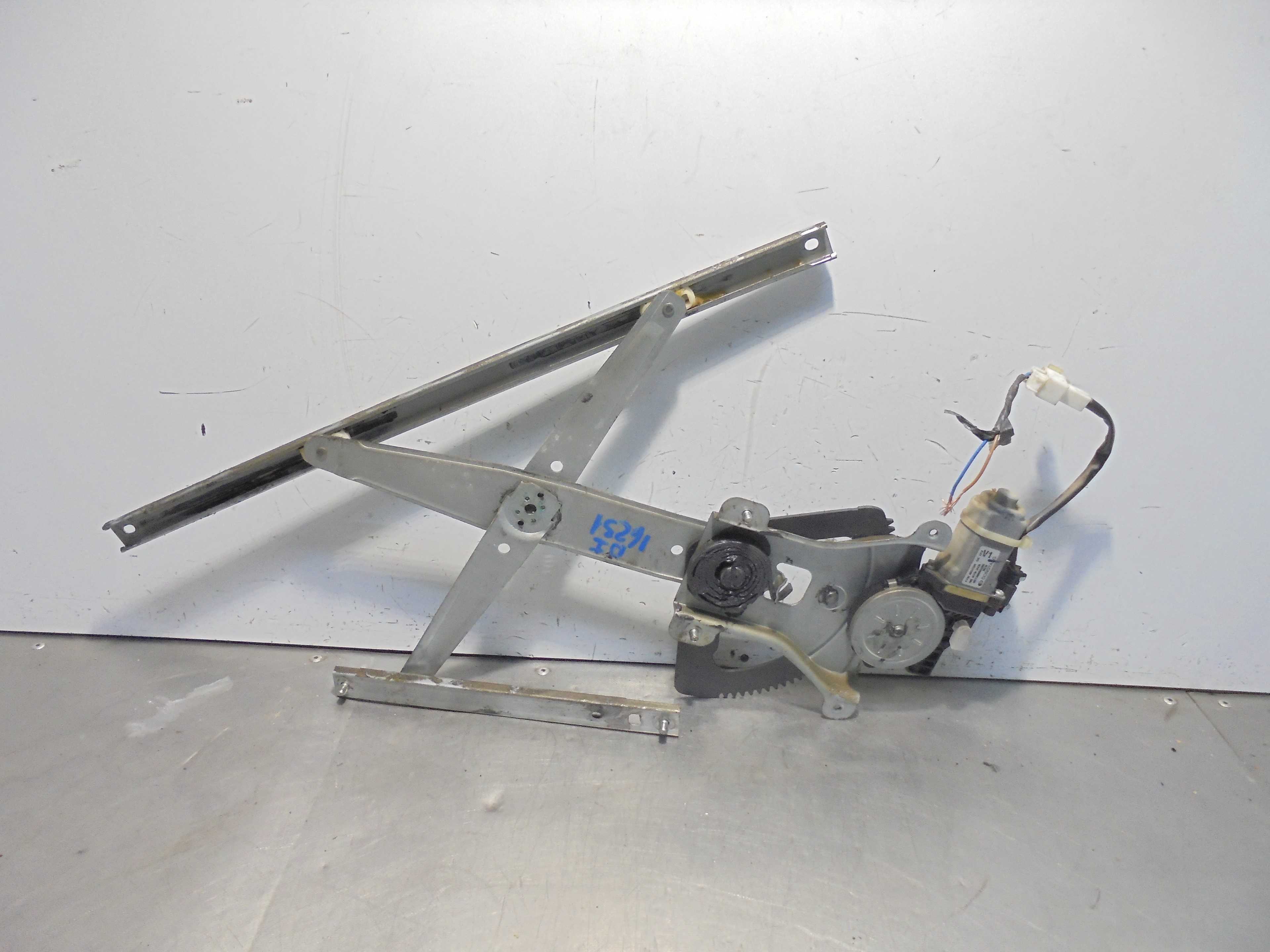 Recambio de elevalunas delantero izquierdo para chevrolet aveo 1.2 cat referencia OEM IAM 96870316 ELECTRICO CONFORT 5 PUERTAS 