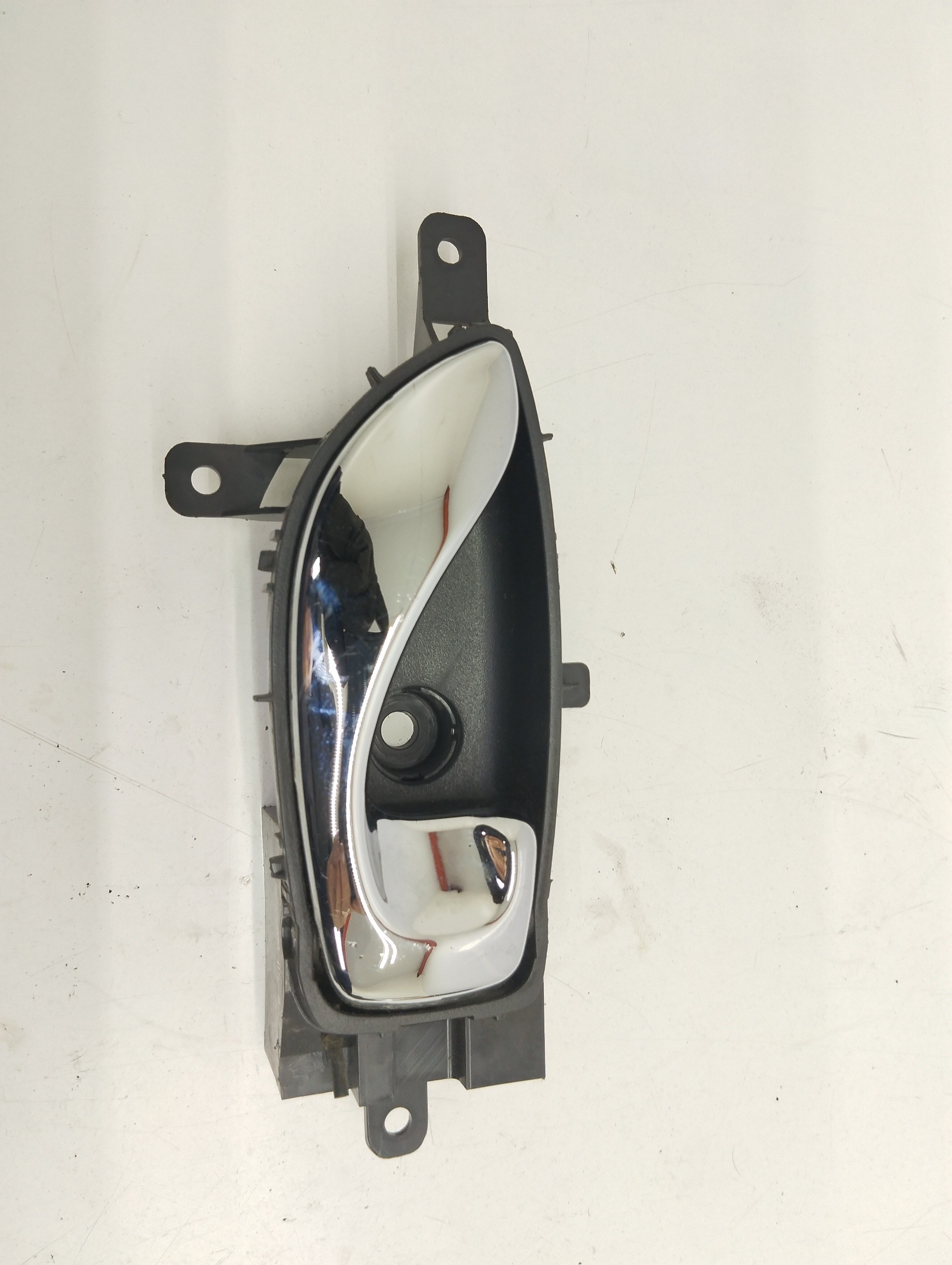 Recambio de maneta interior delantera derecha para renault koleos bose edition referencia OEM IAM 80670JY00A  
