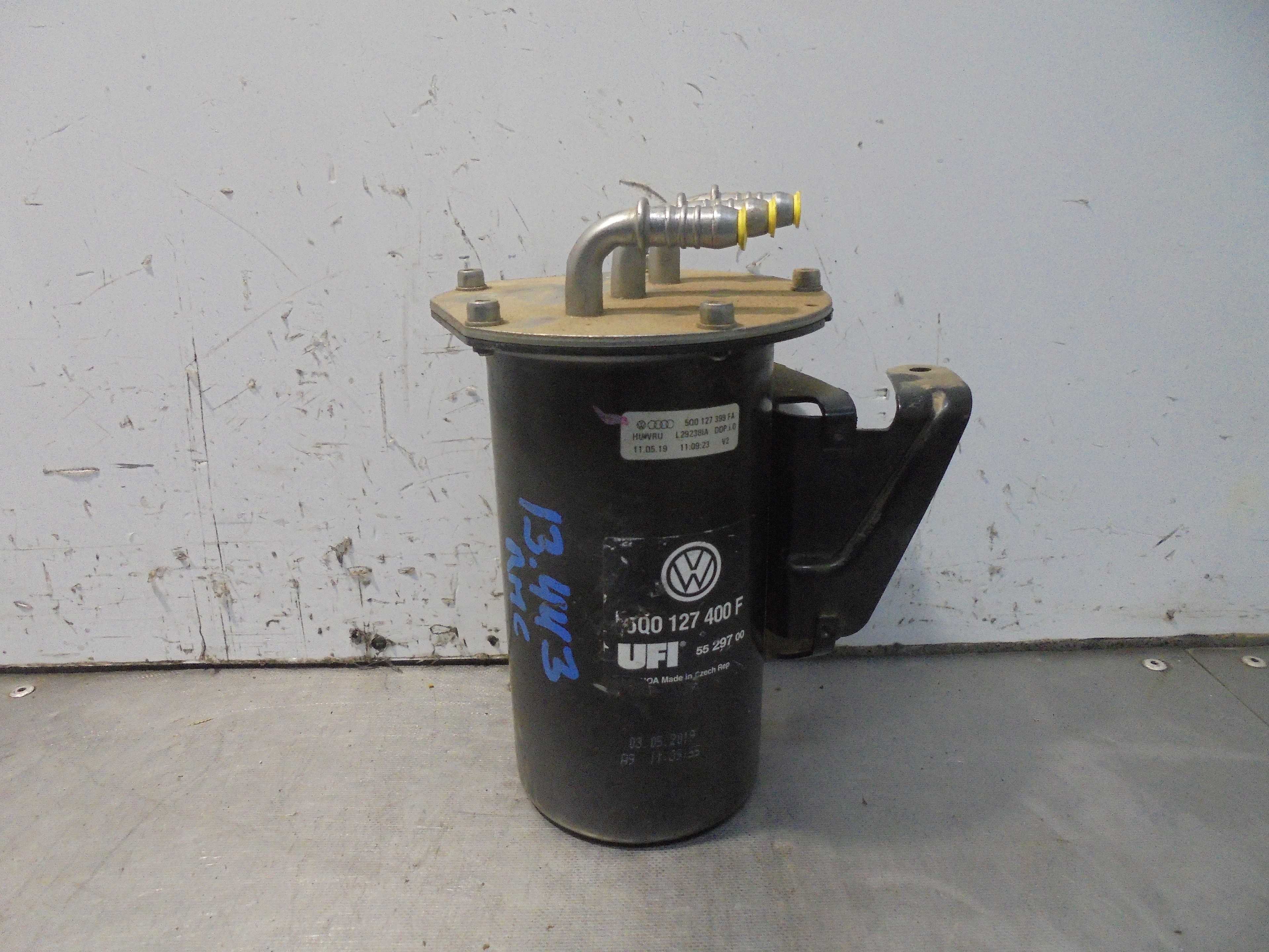 Recambio de soporte filtro gasoil para audi a3 sportback (8vf) 30 tdi design referencia OEM IAM 5Q0127399  