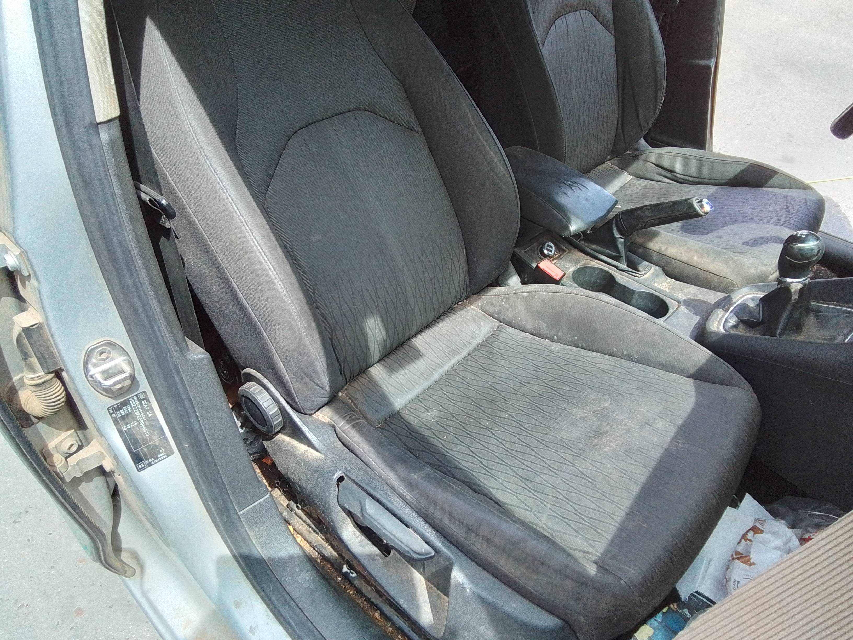 Recambio de asiento delantero derecho para seat leon (5f1) i-tech referencia OEM IAM   