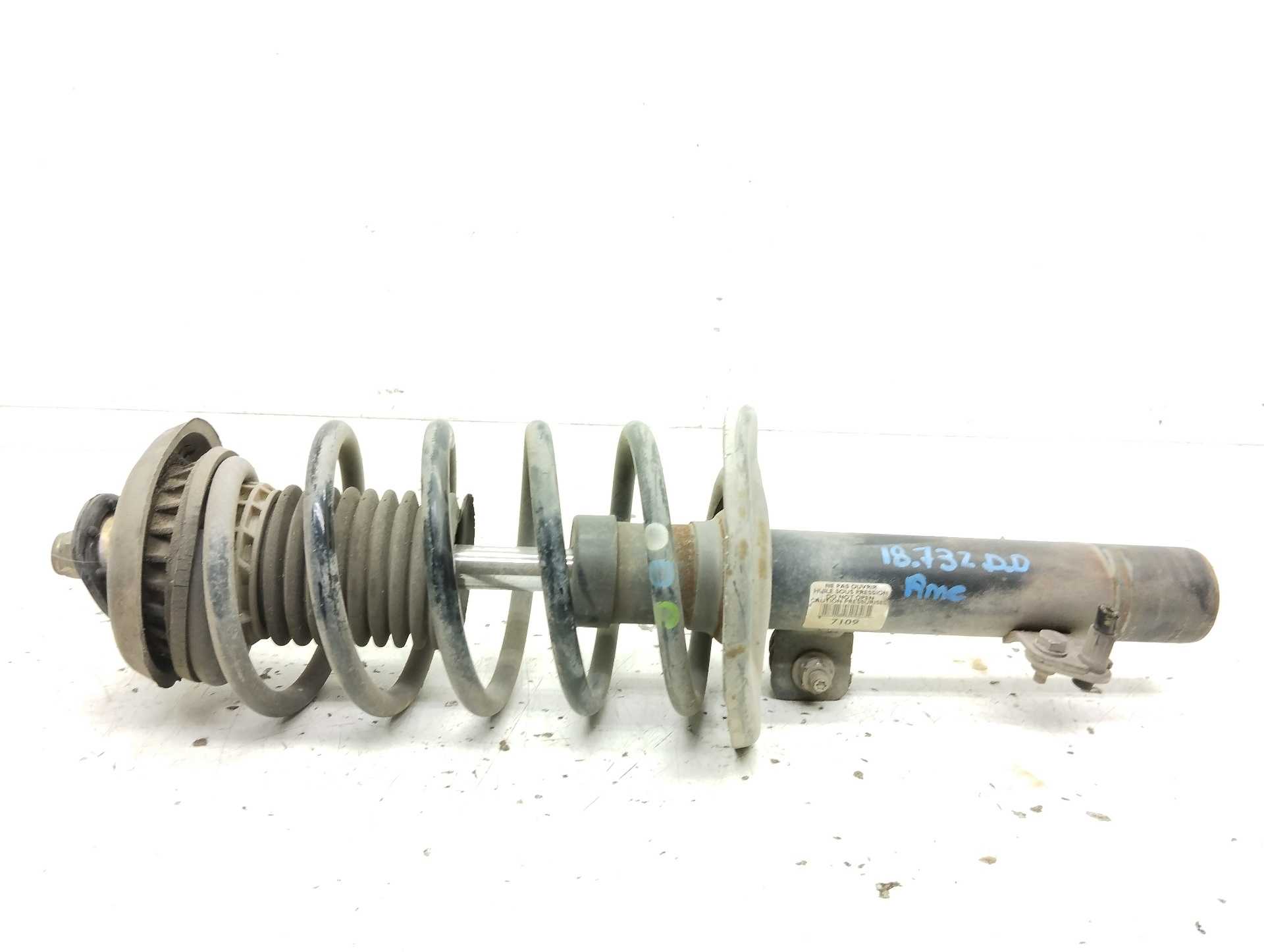 Recambio de amortiguador delantero derecho para peugeot 207 x-line referencia OEM IAM  5202XK 