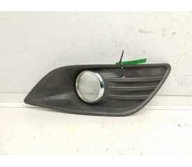 REJILLA PARAGOLPES IZQUIERDA 8M5119952A 