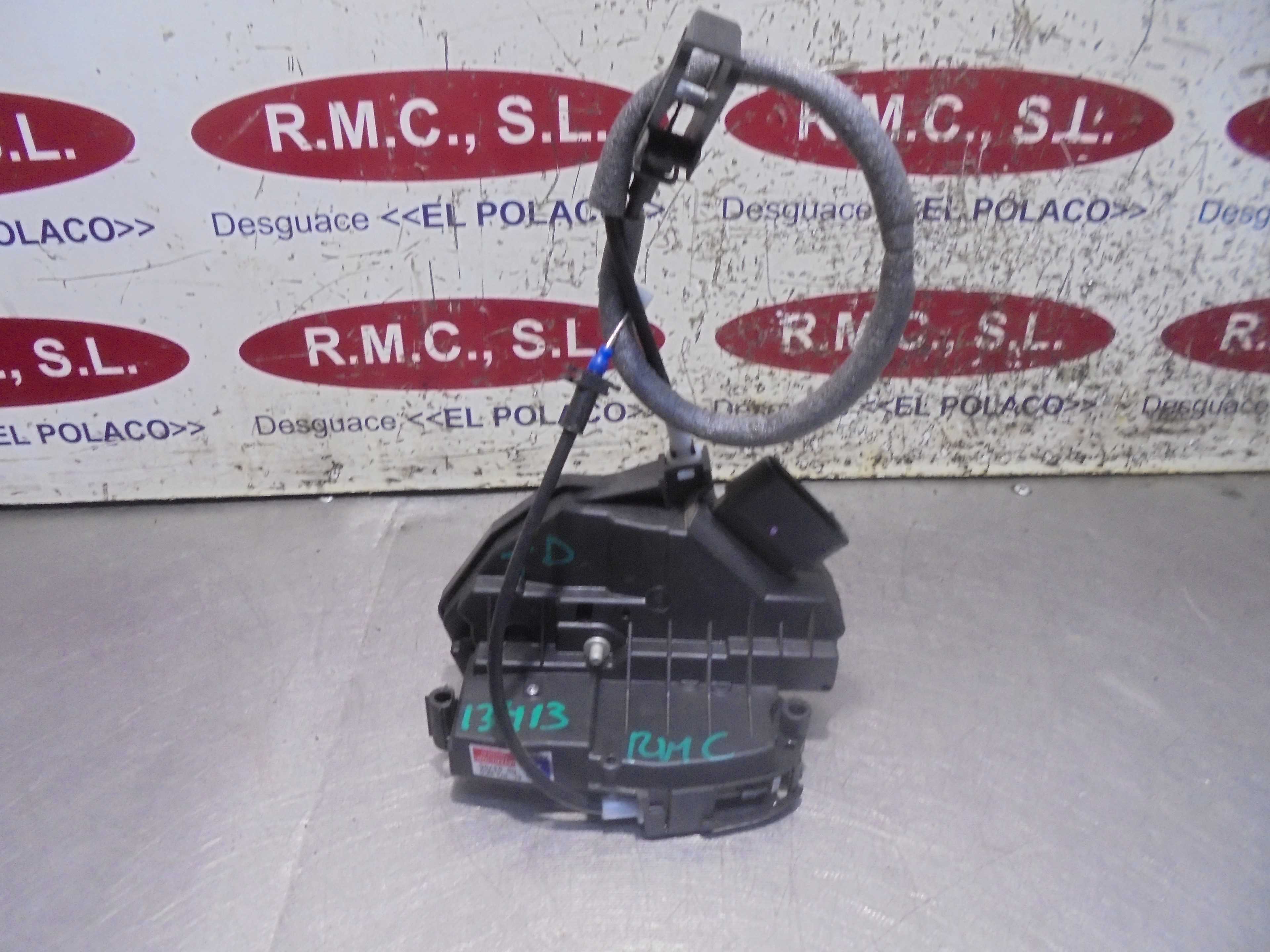 Recambio de cerradura puerta trasera derecha para ford focus trend referencia OEM IAM BM5AA26412 FOMOCO 
