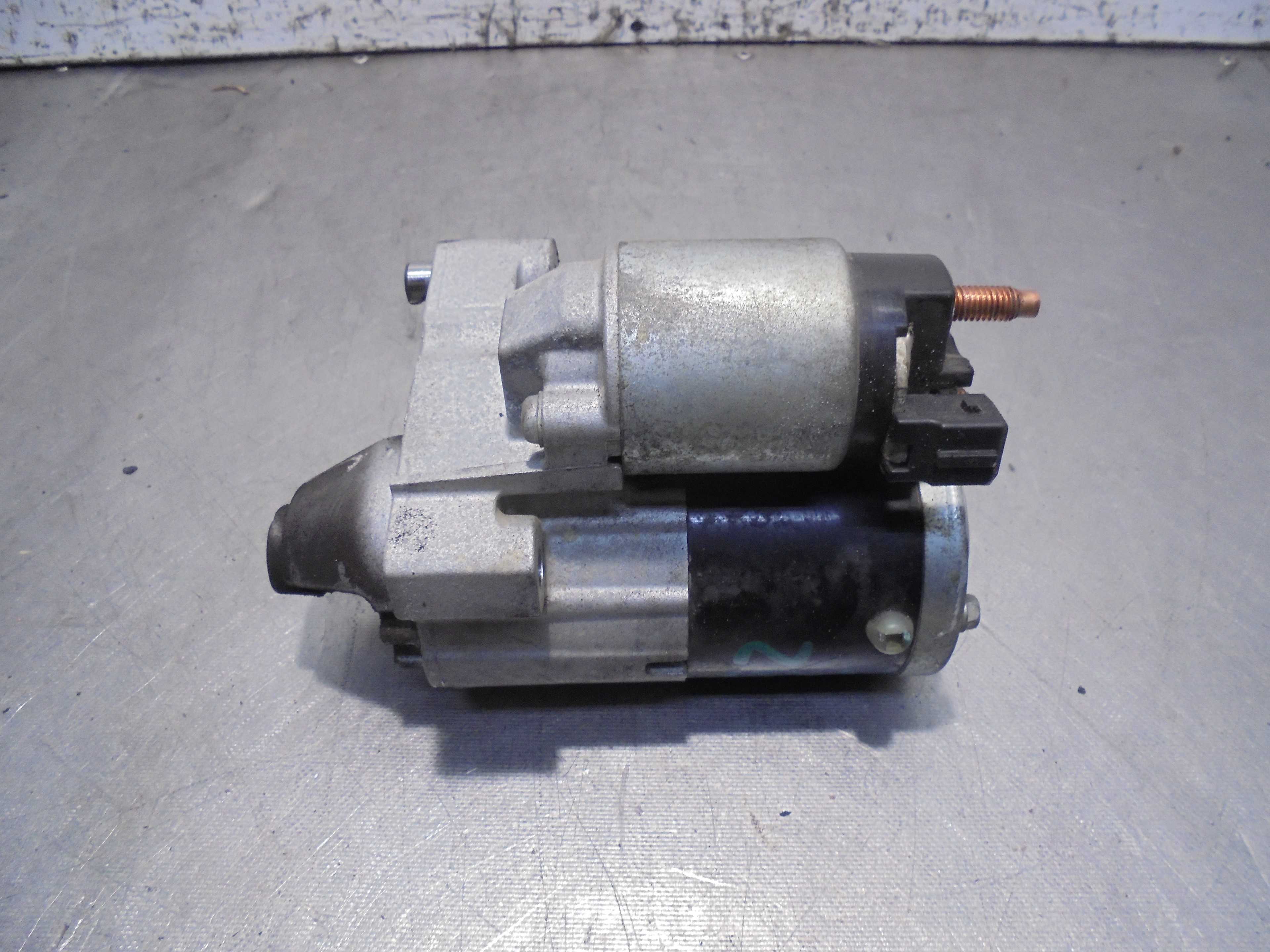Recambio de motores de arranque para peugeot 208 allure referencia OEM IAM 75500178004  