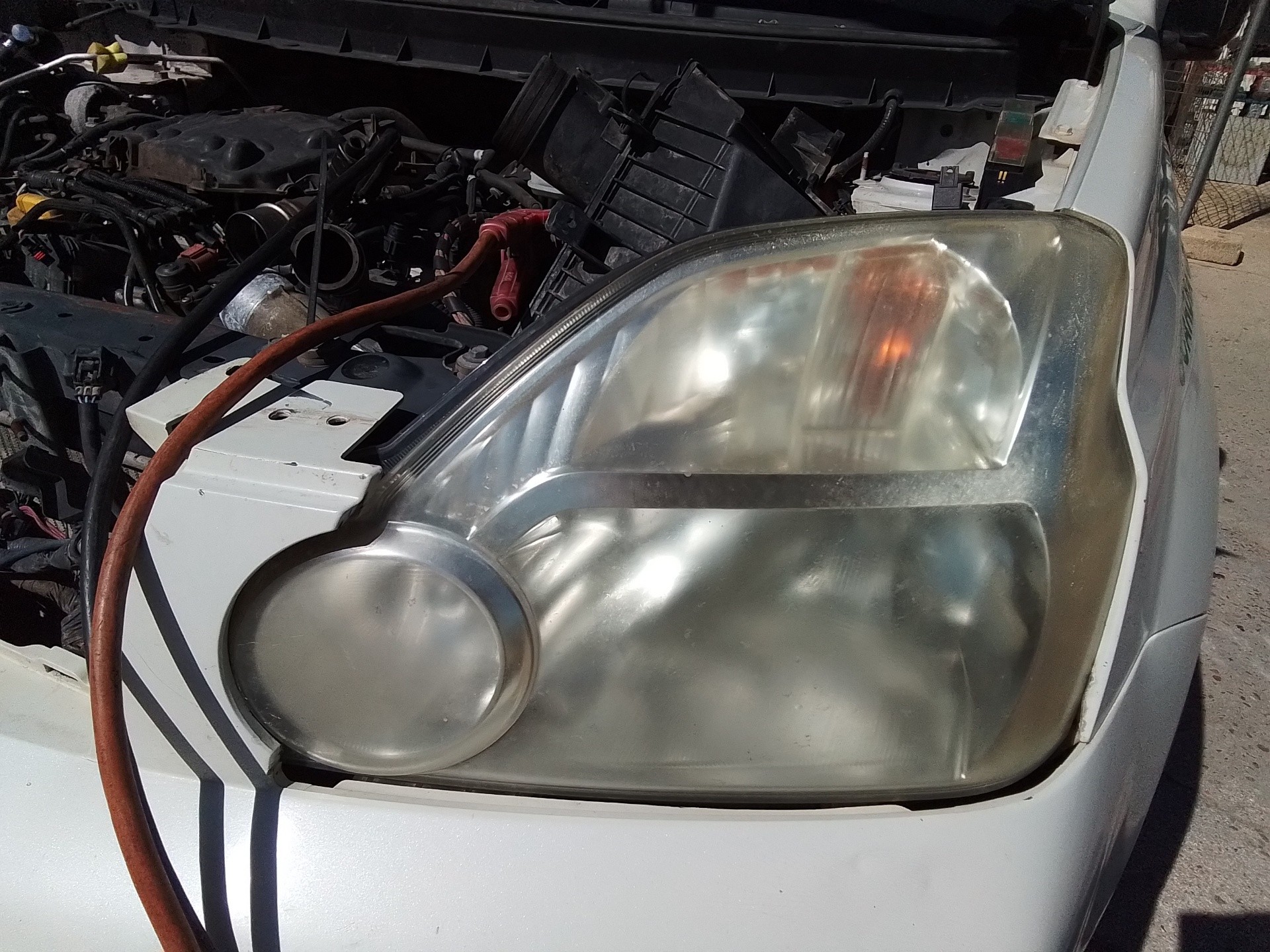 Recambio de faro izquierdo para nissan x-trail (t30) referencia OEM IAM   