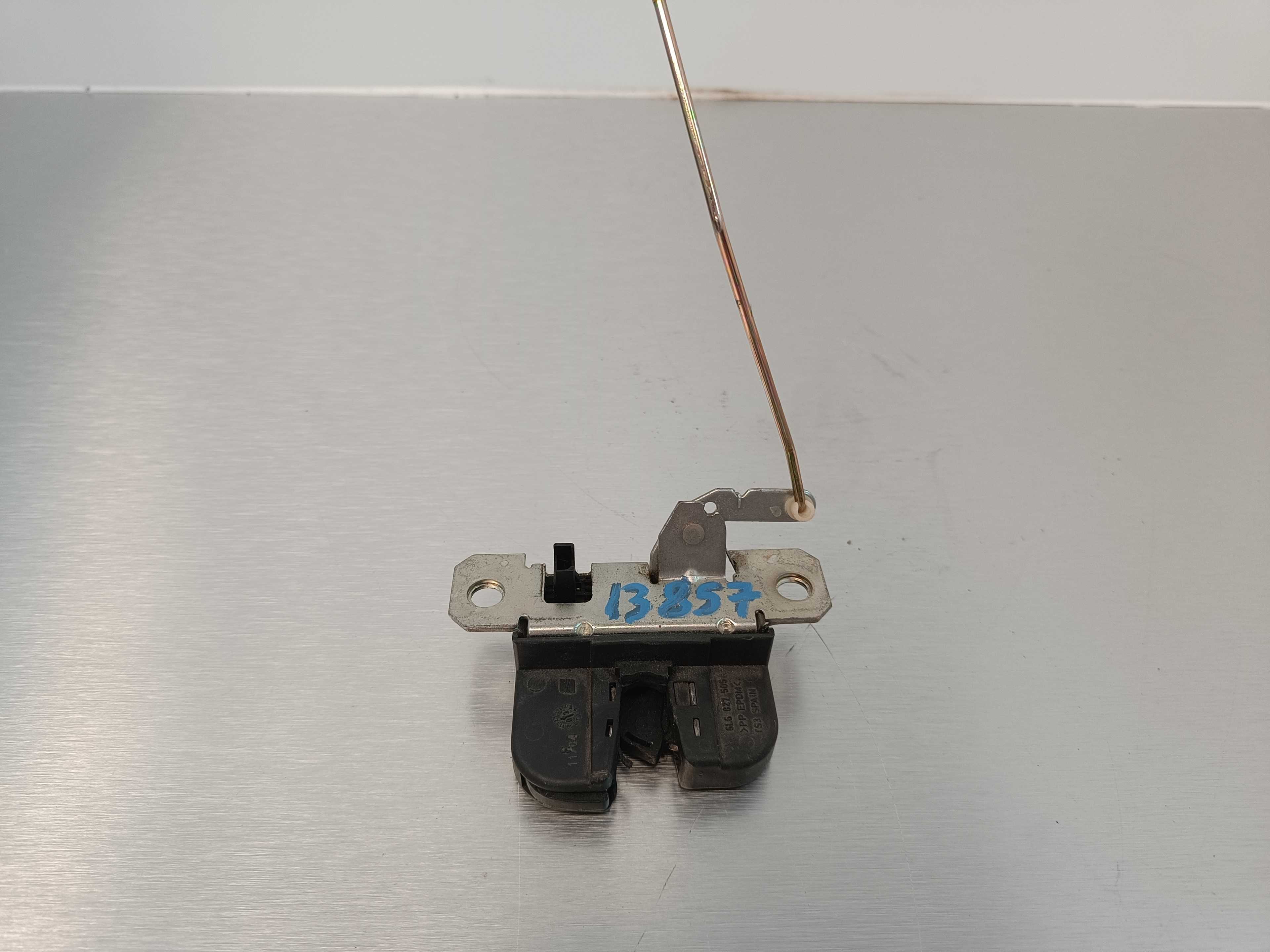 Recambio de cerradura maletero / porton para seat ibiza (6l1) 1.4 16v referencia OEM IAM   