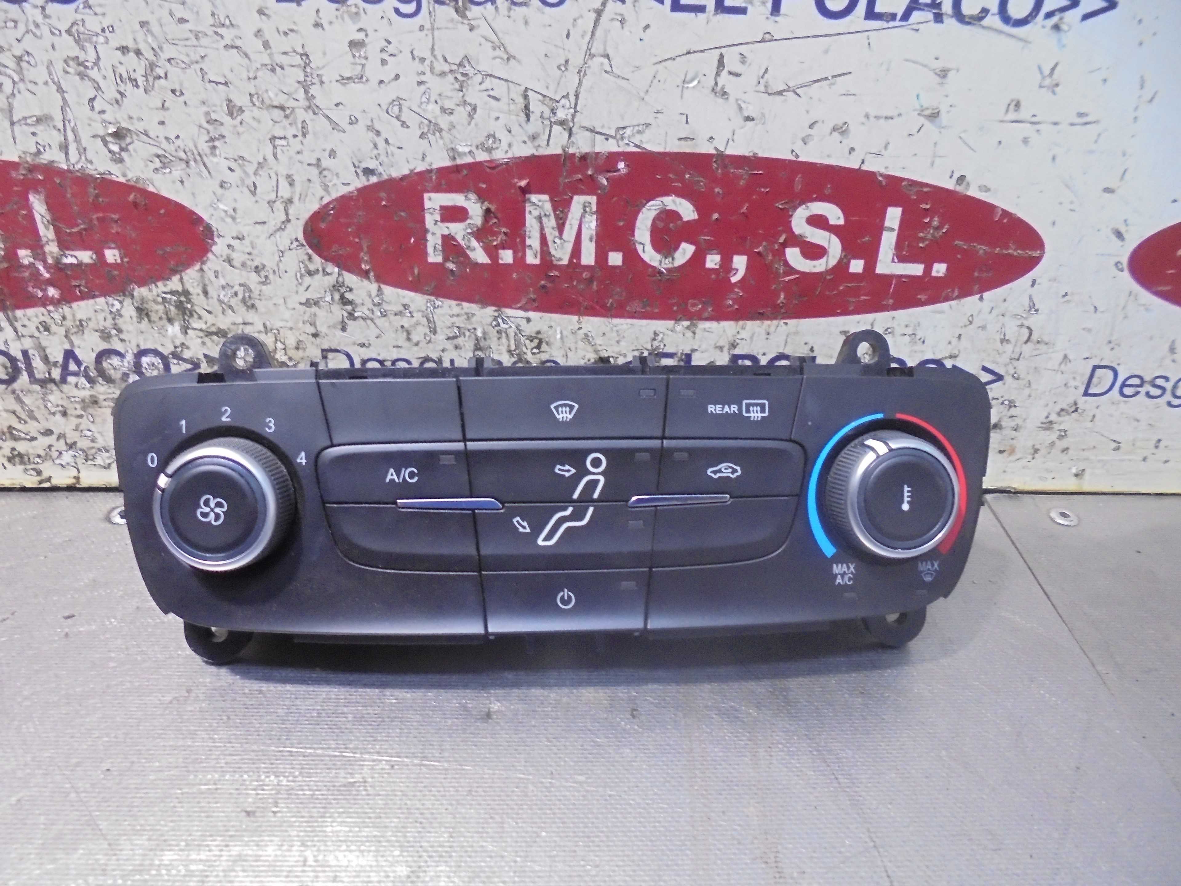 Recambio de mando climatizador para ford focus trend referencia OEM IAM F1ET19980  