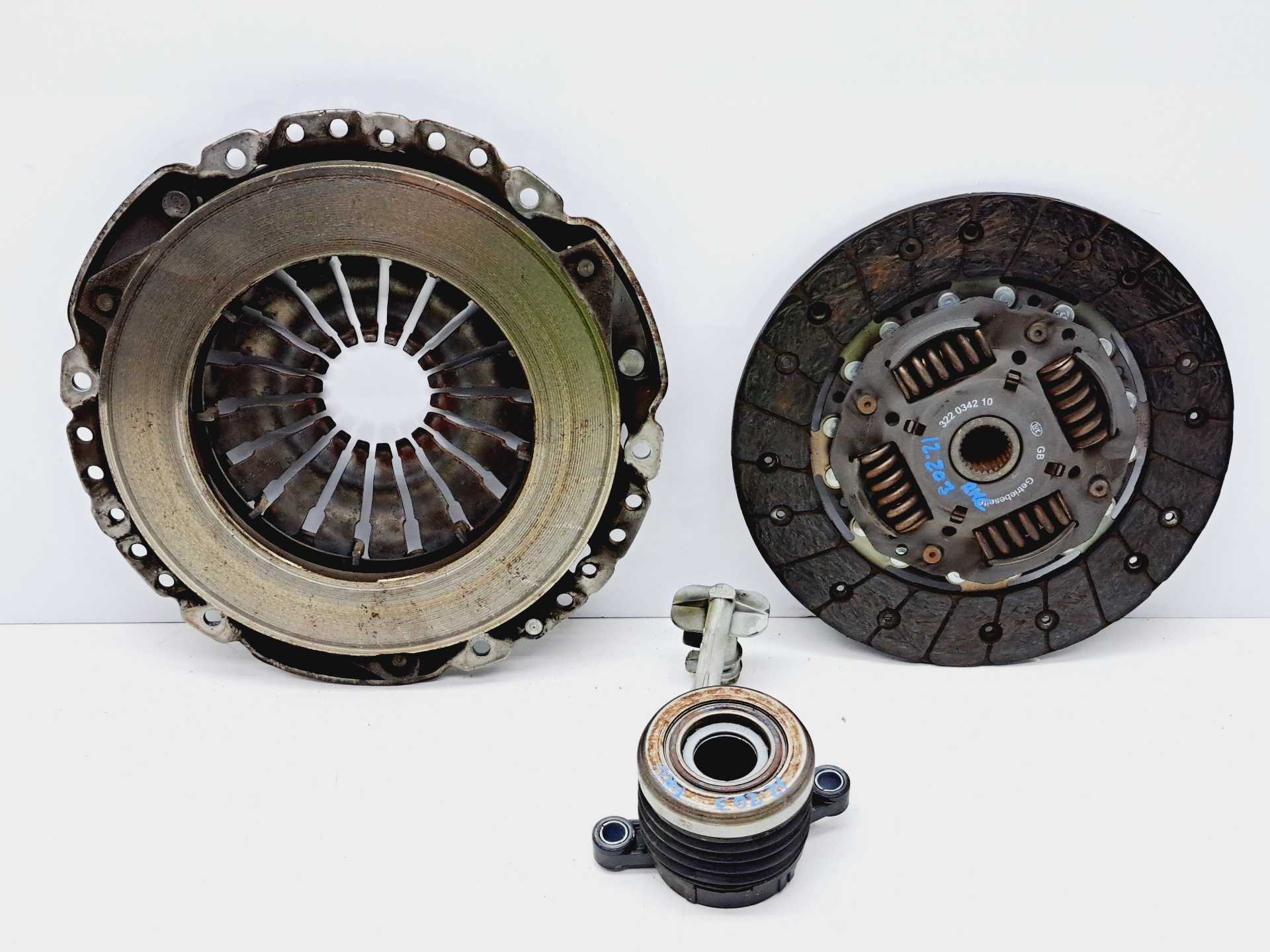 Recambio de kit embrague para renault megane ii berlina 5p authentique referencia OEM IAM 322034210  