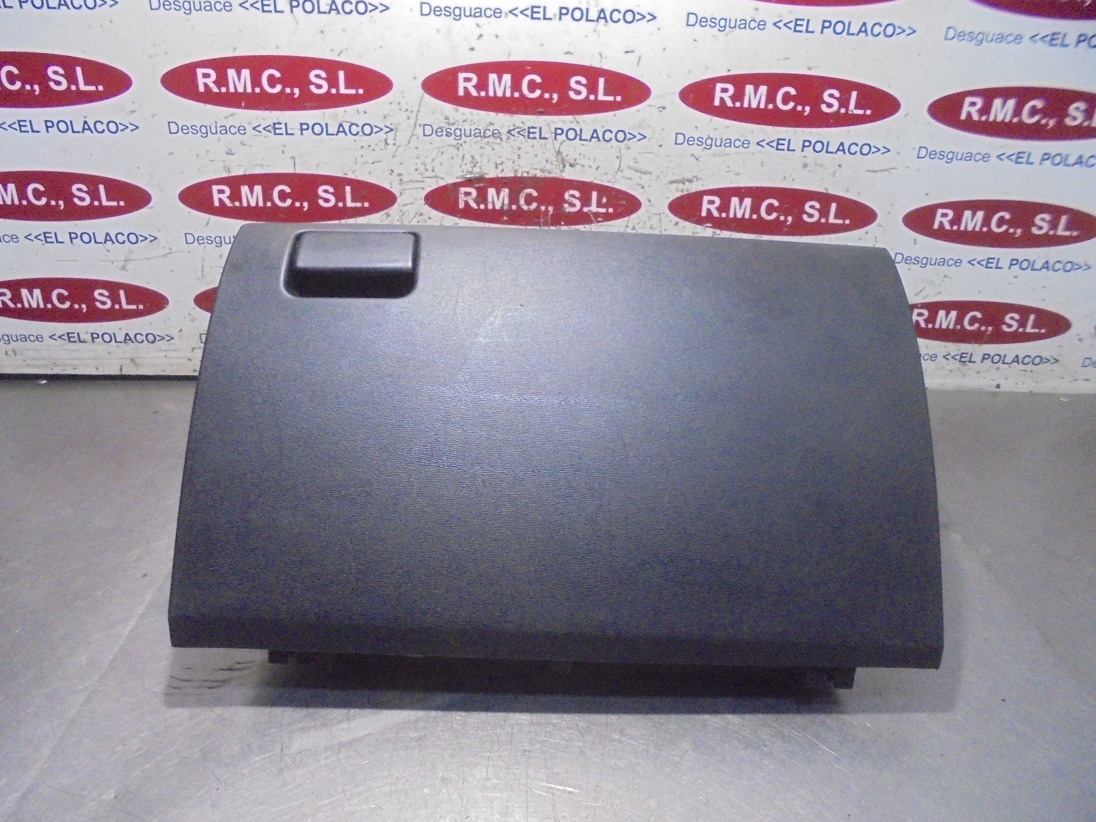 Recambio de guantera para toyota avensis cross sport (t27) active referencia OEM IAM 5555005090  