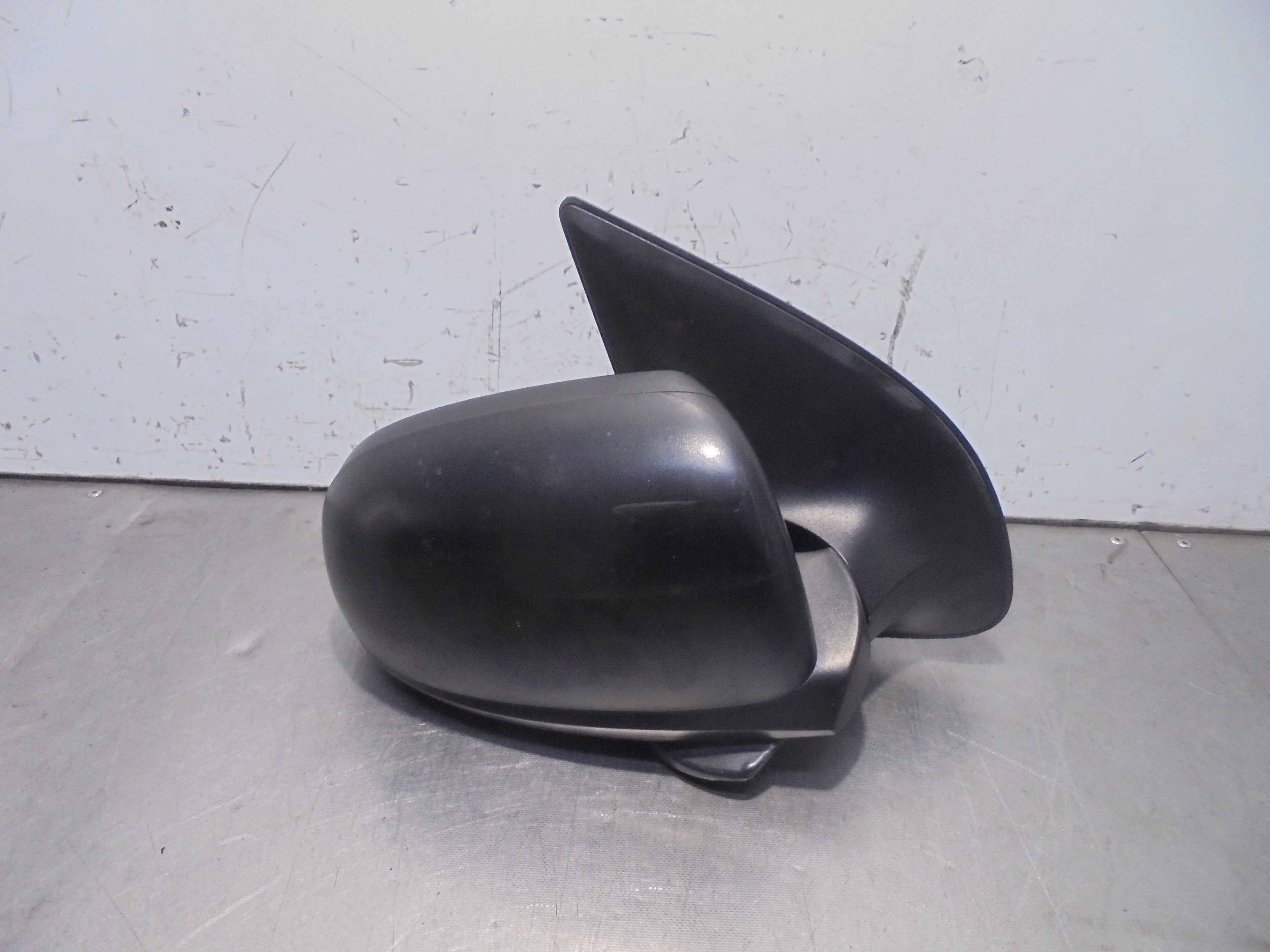 Recambio de retrovisor derecho para hyundai i20 1.2 cat referencia OEM IAM 876204P000 MANUAL 5 PUERTAS 
