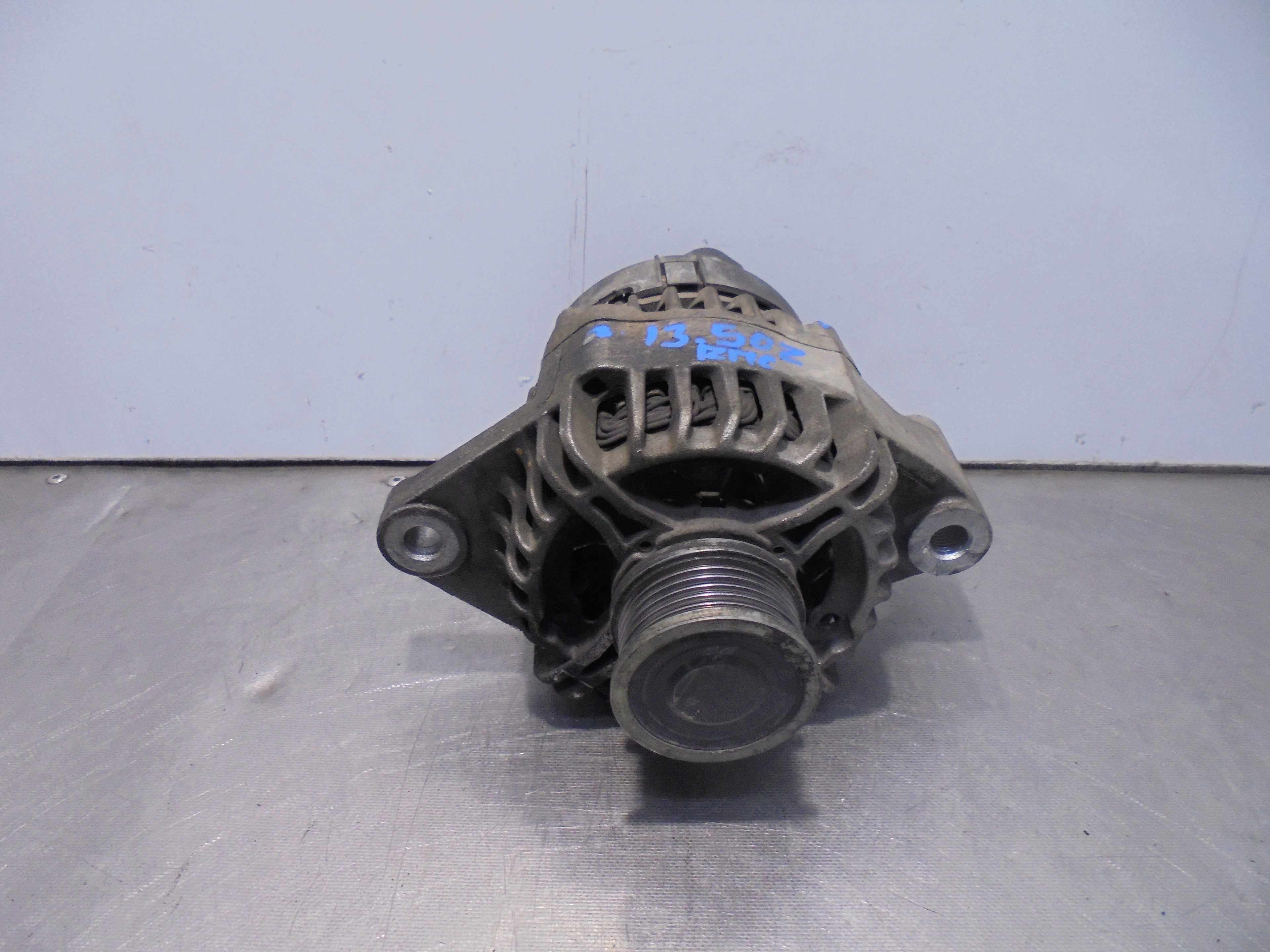 Recambio de alternador para fiat bravo (198) 1.6 jtdm 16v cat referencia OEM IAM 51764265 DENSO 