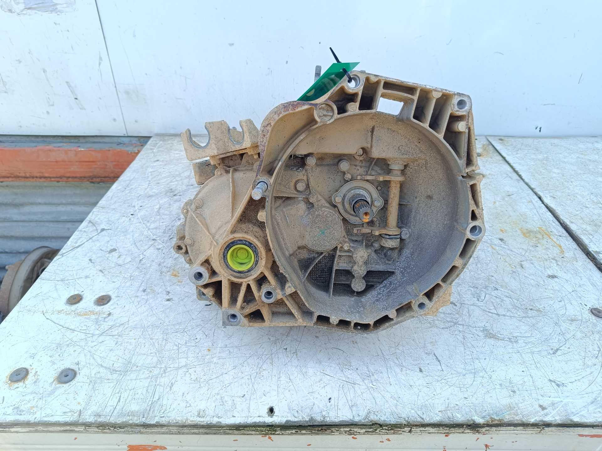 Recambio de caja cambios para peugeot bipper básico referencia OEM IAM  20032159912 2029659