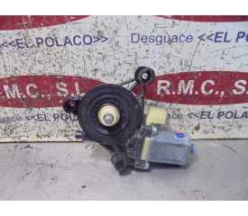 MOTOR ELEVALUNAS DELANTERO DERECHO 5Q0959802 BOSCH 5-P 