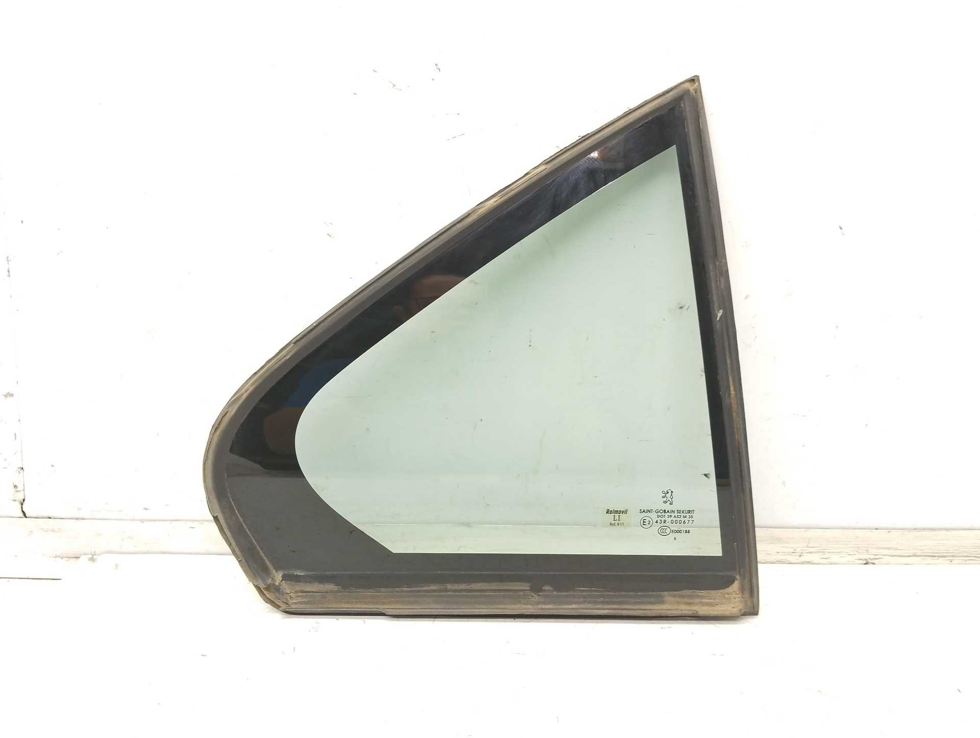 Recambio de luna custodia trasera derecha para peugeot 607 (s2) básico referencia OEM IAM DOT39AS2M35  